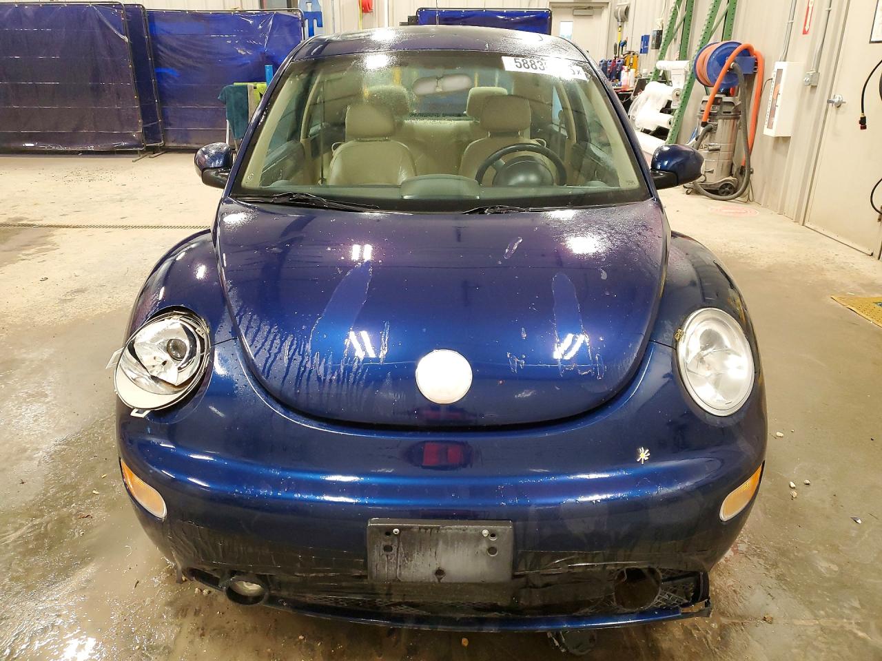 2004 Volkswagen New Beetle Gls Blue vin: 3VWCD31C74M406238