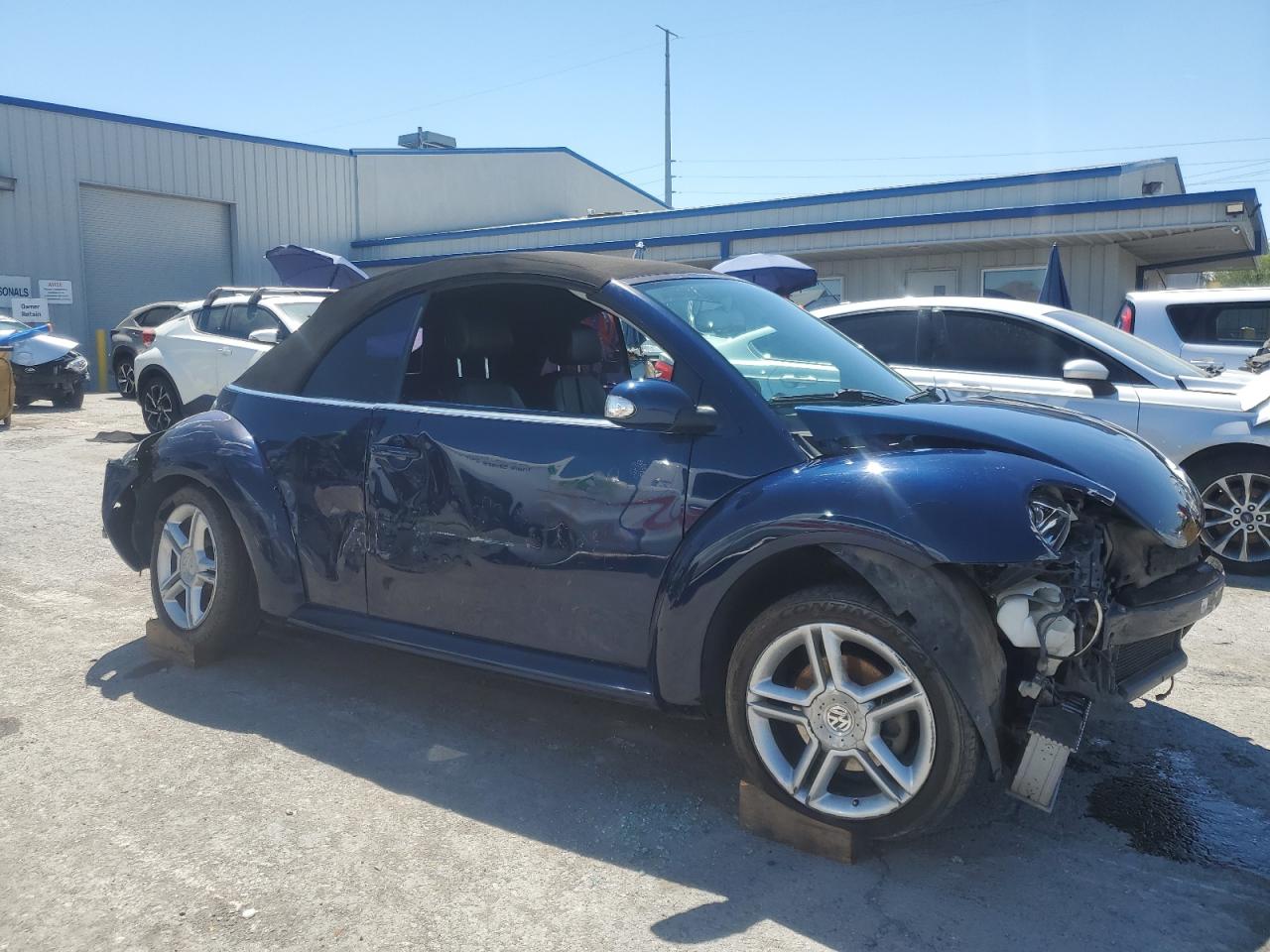 2005 Volkswagen New Beetle Blue vin: 3VWCD31Y25M302740