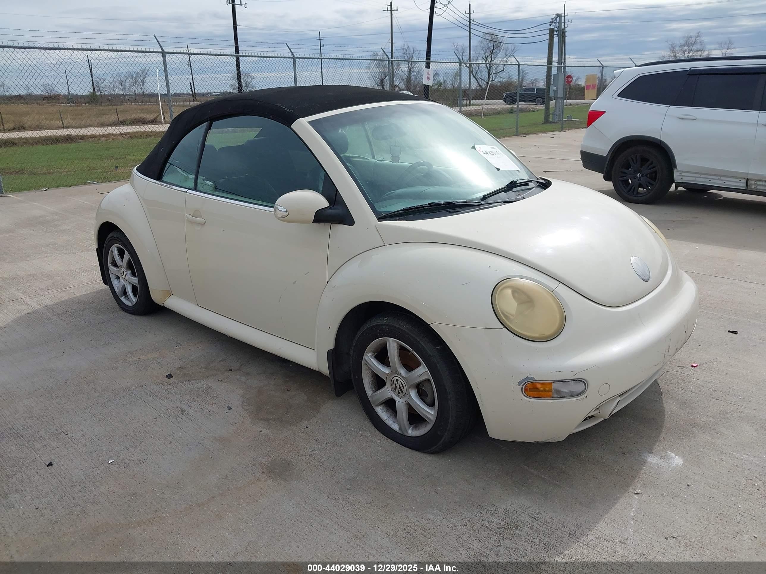 2005 Volkswagen New Beetle Gls 1.8t Yellow vin: 3VWCD31Y25M303144