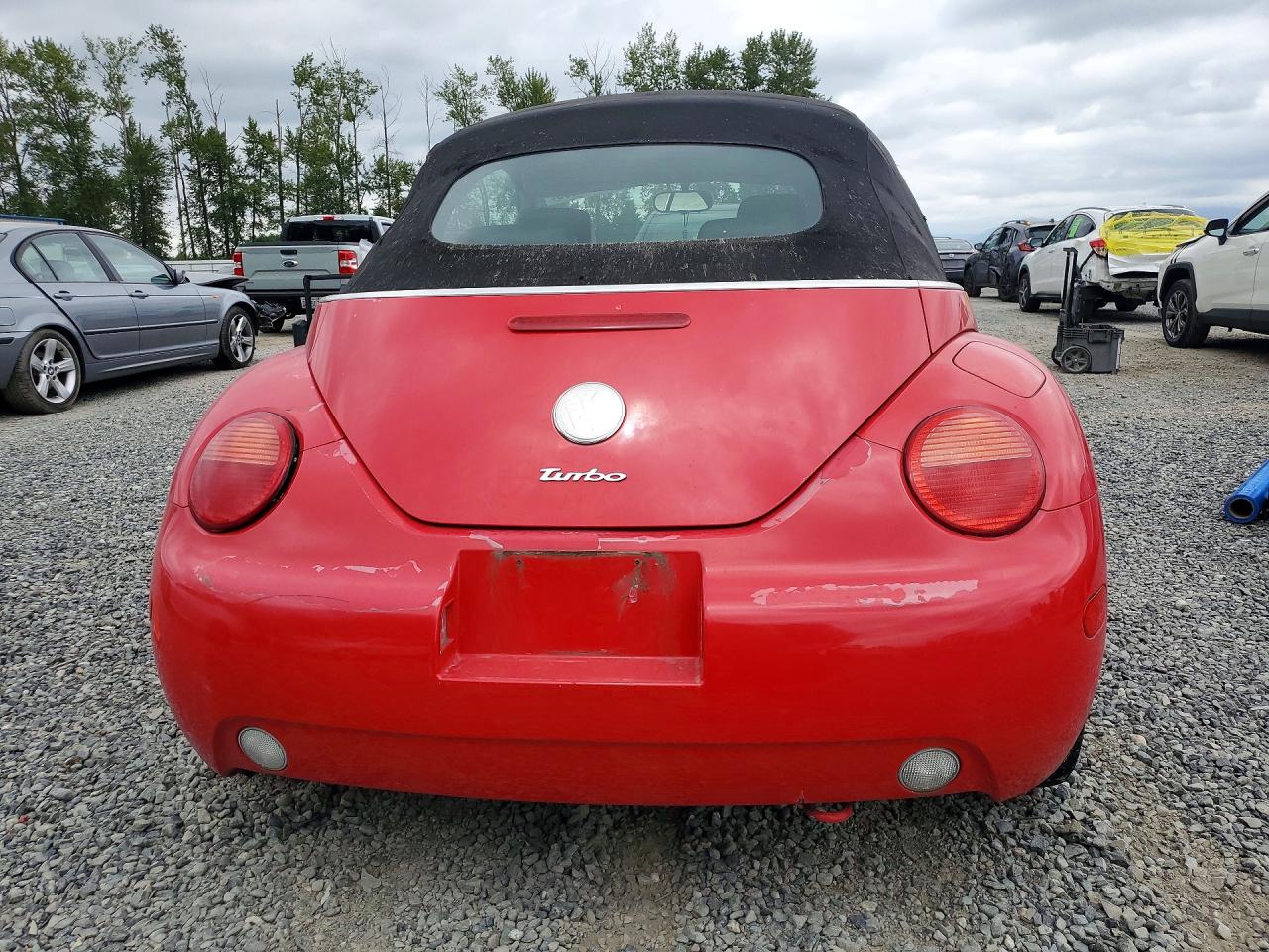 2004 Volkswagen New Beetle Gls Red vin: 3VWCD31Y34M341691