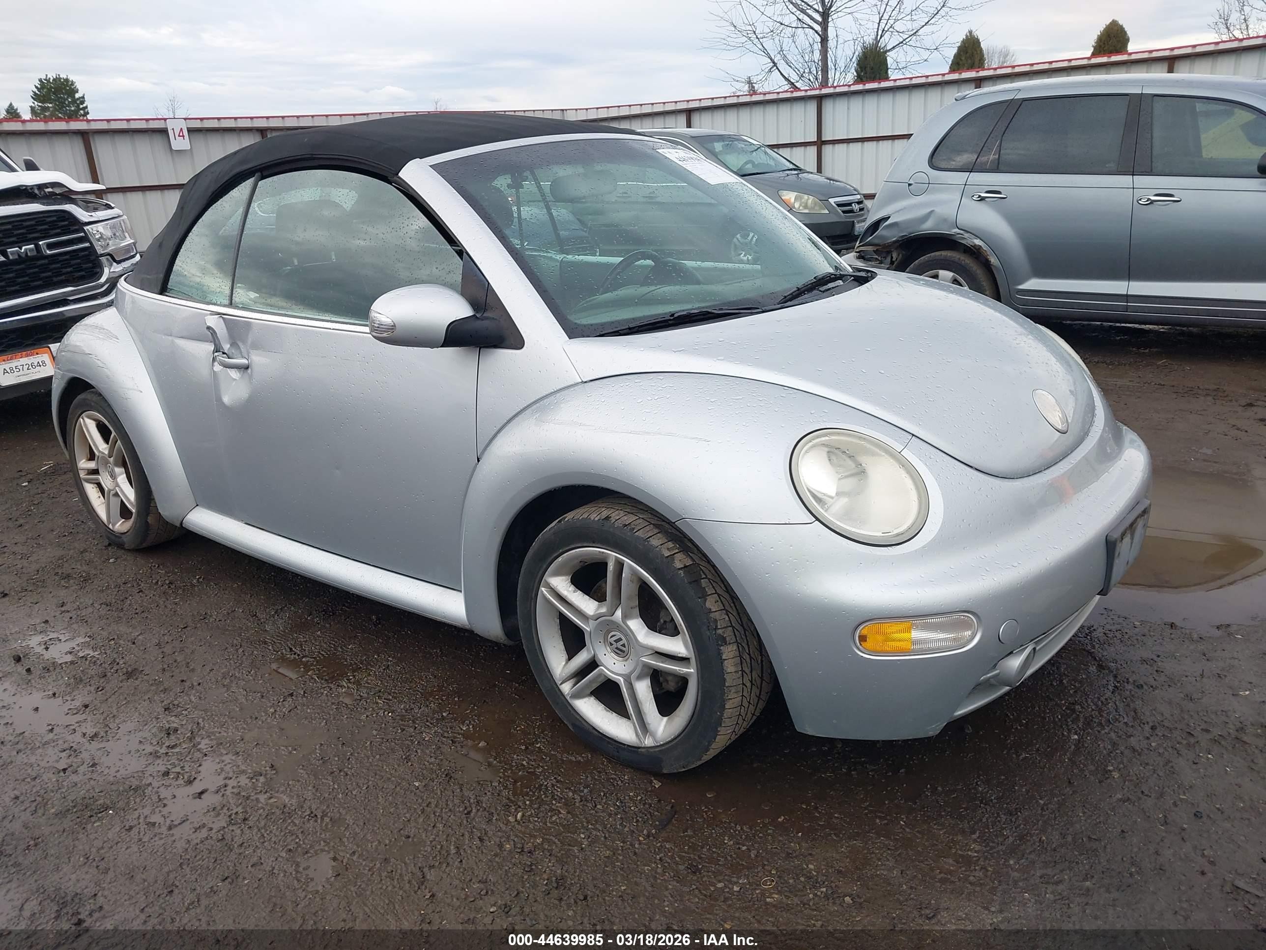 3VWCD31Y44M318422