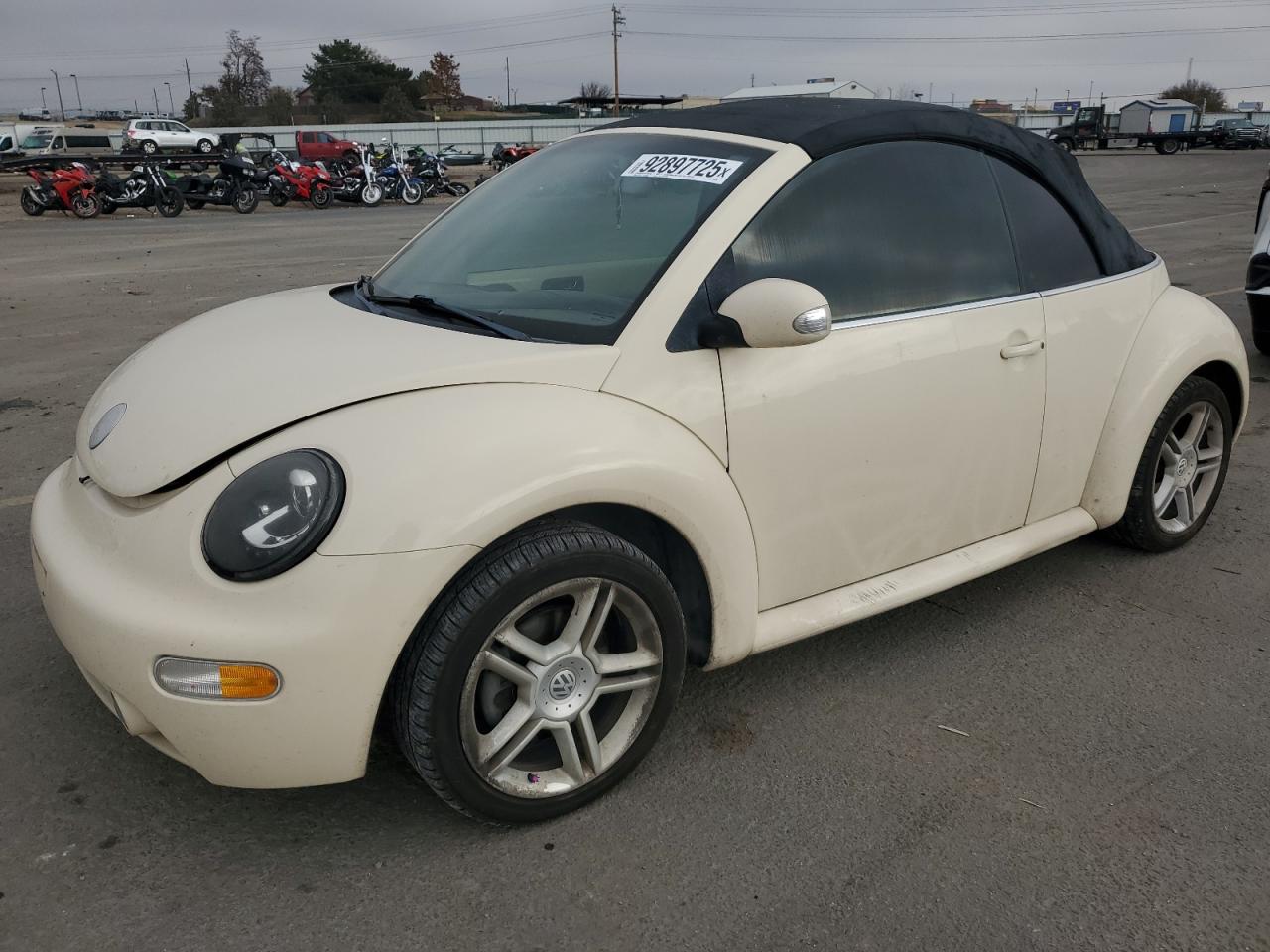 3VWCD31Y64M320270