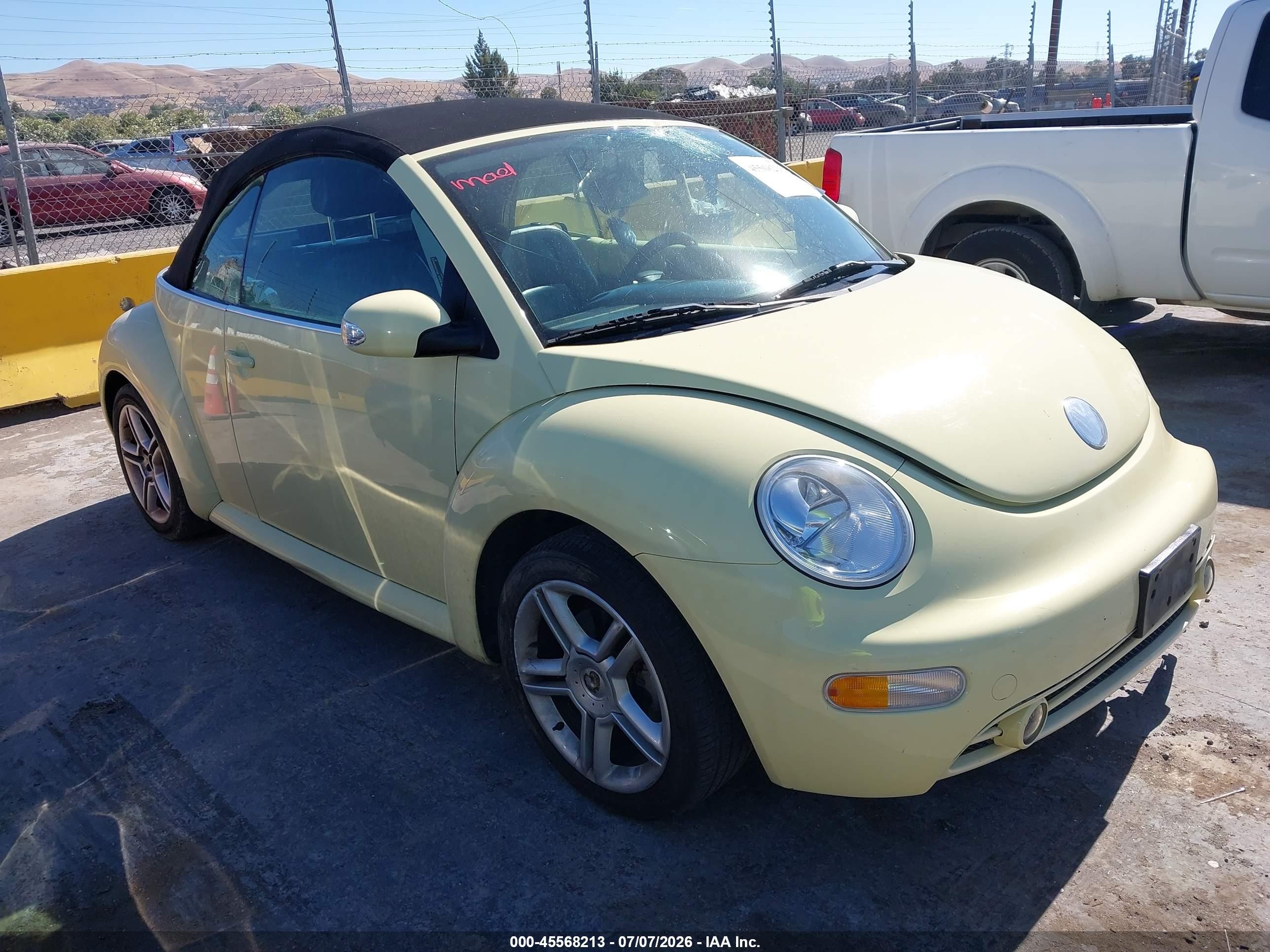 2004 Volkswagen New Beetle Gls 1.8t Yellow vin: 3VWCD31Y64M321483