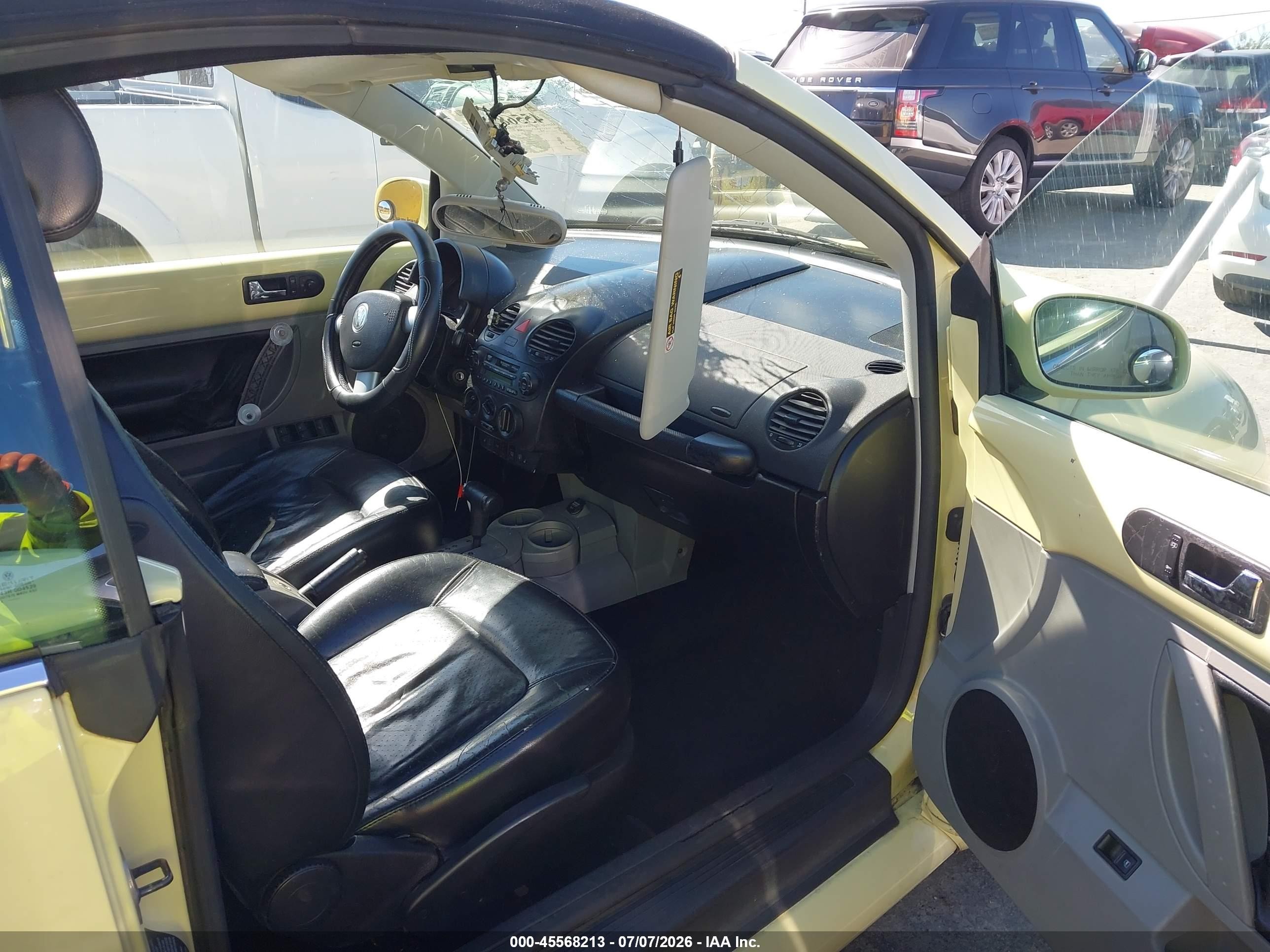 2004 Volkswagen New Beetle Gls 1.8t Yellow vin: 3VWCD31Y64M321483