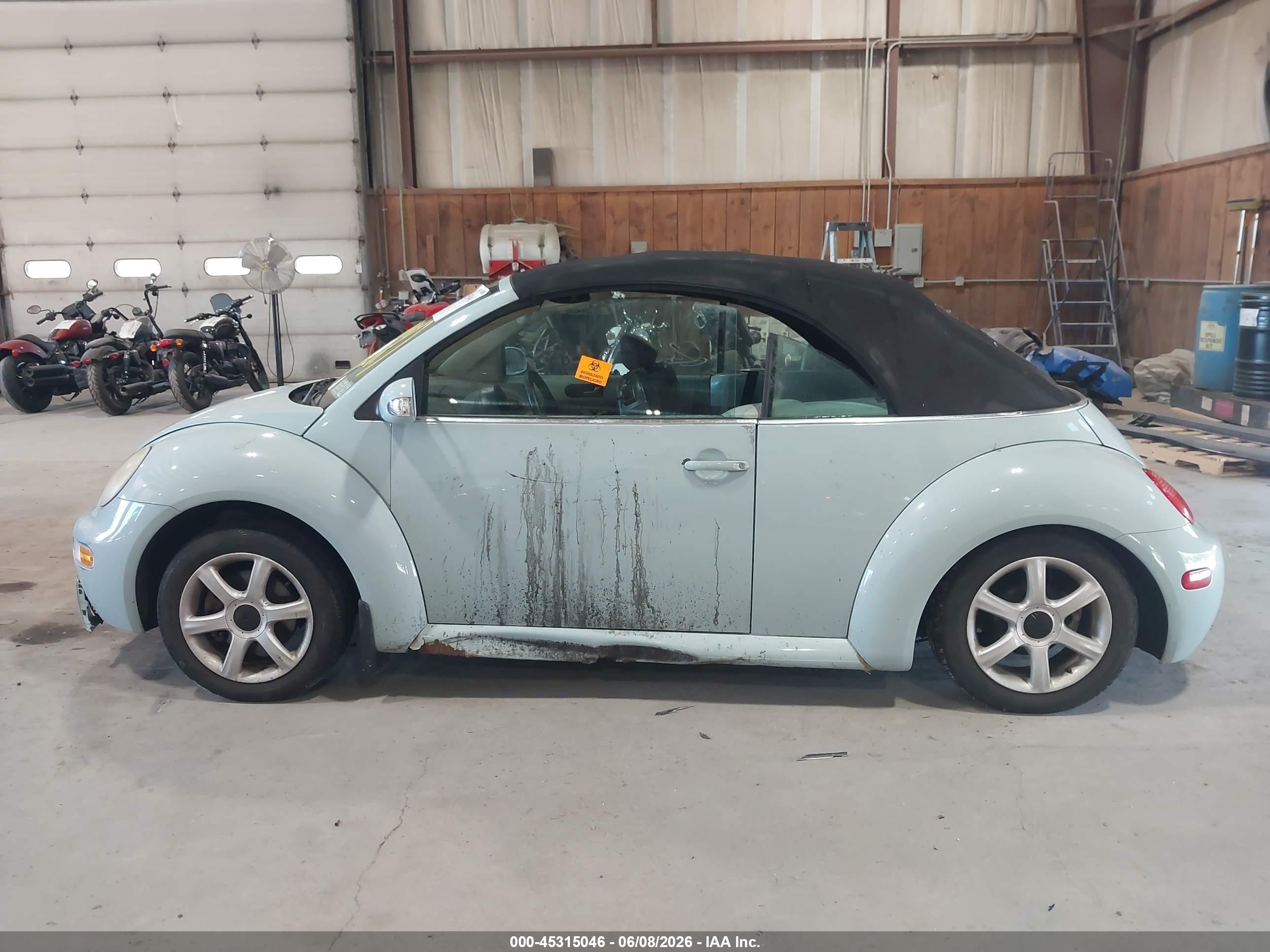 2004 Volkswagen New Beetle Gls 1.8t Light Blue vin: 3VWCD31Y64M333004