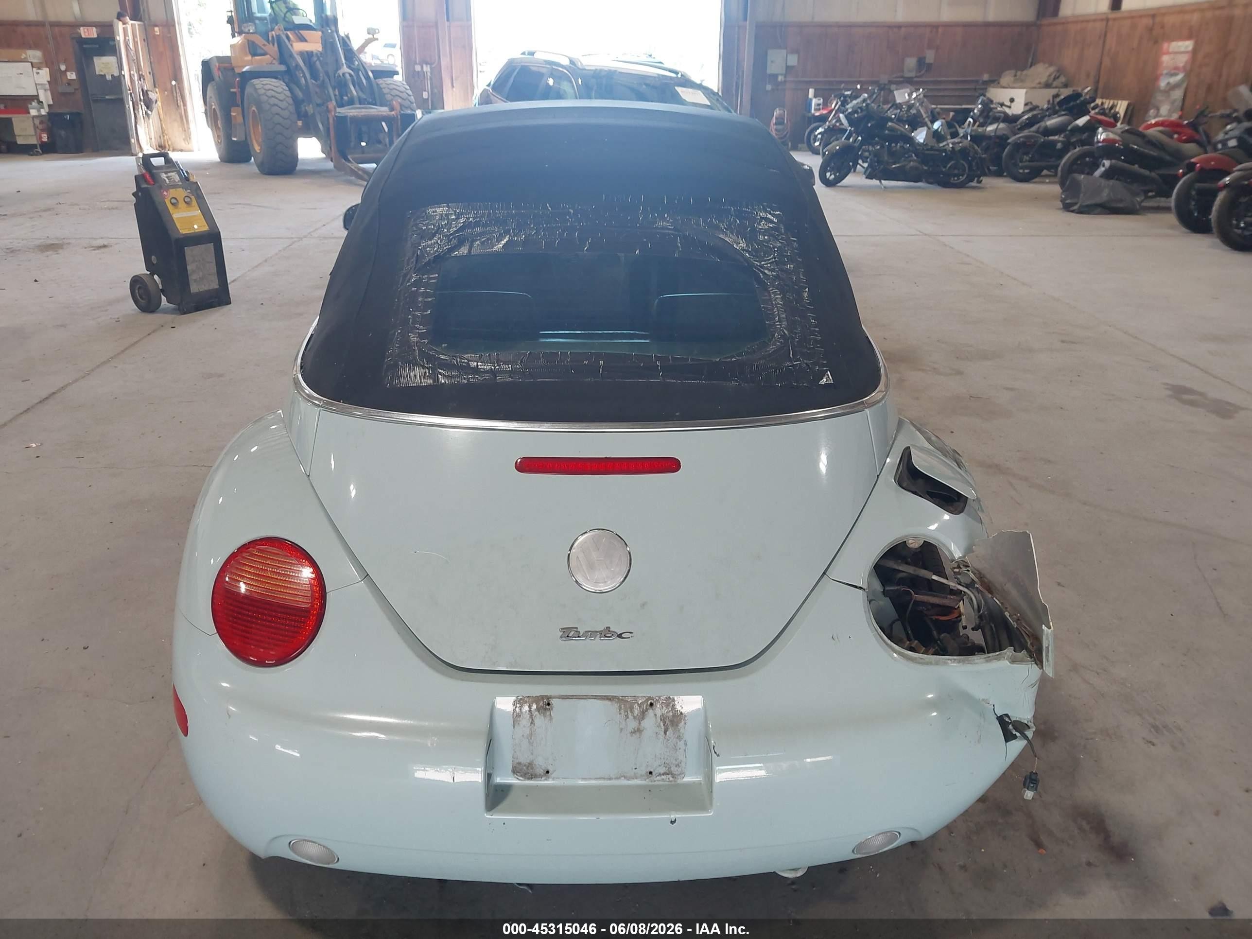 2004 Volkswagen New Beetle Gls 1.8t Light Blue vin: 3VWCD31Y64M333004