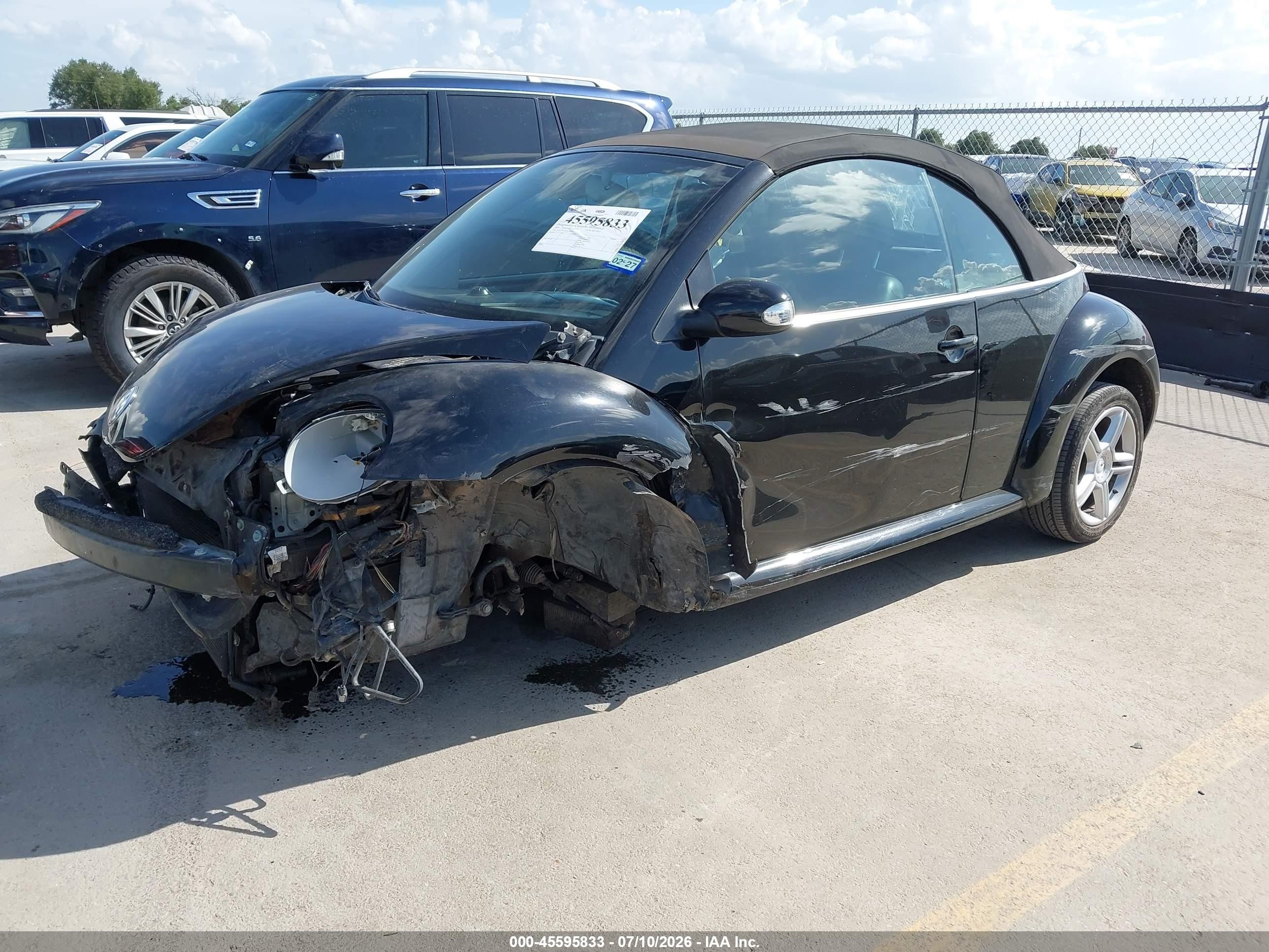 2005 Volkswagen New Beetle Gls 1.8t Black vin: 3VWCD31Y65M368613