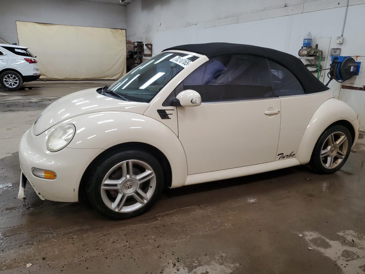 3VWCD31Y84M313546