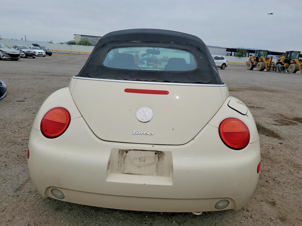 2005 Volkswagen New Beetle Gls Cream vin: 3VWCD31Y85M362182