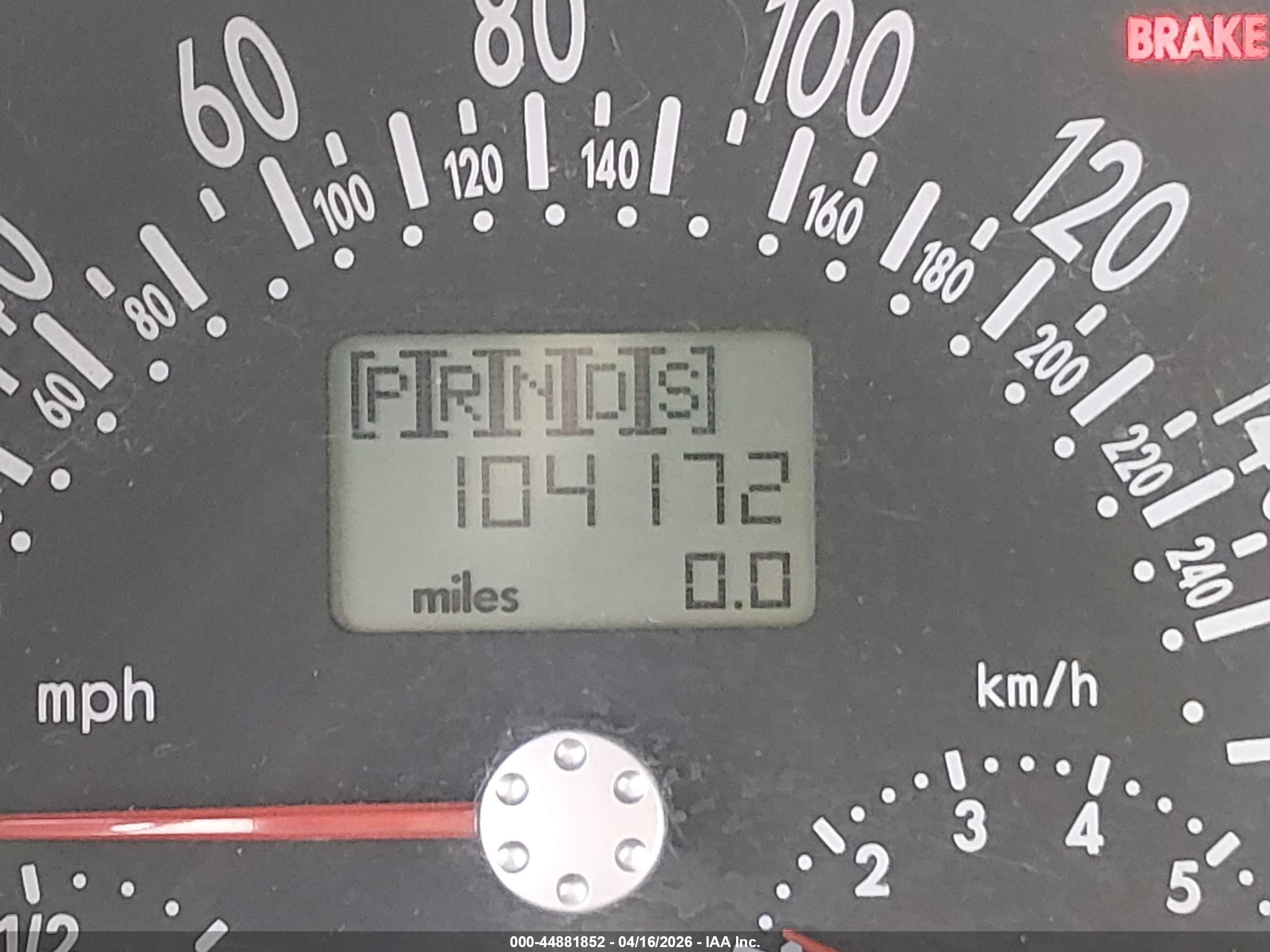 2004 Volkswagen New Beetle Gls 1.8t Silver vin: 3VWCD31Y94M310638