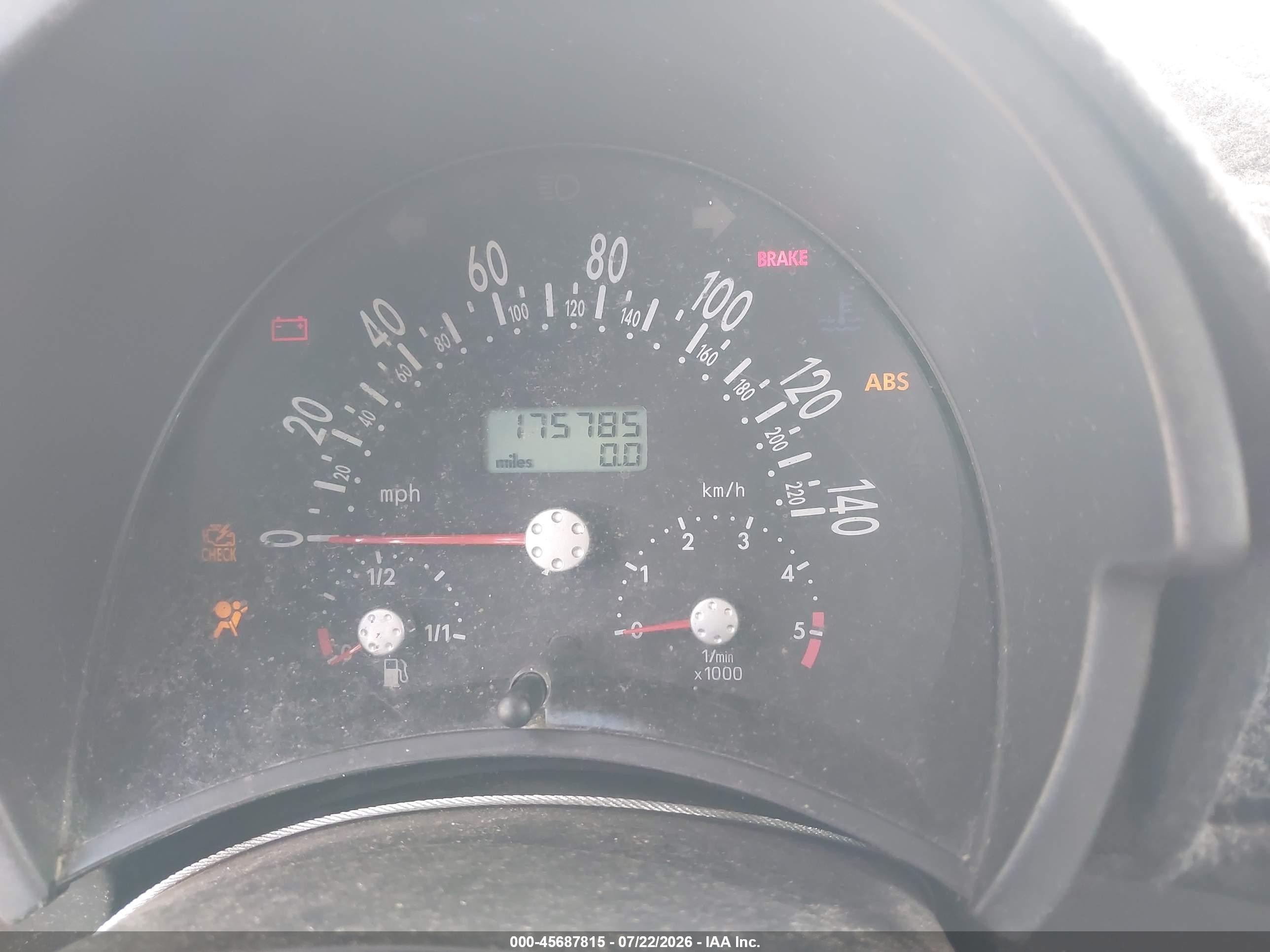 2000 Volkswagen New Beetle Gls Tdi Yellow vin: 3VWCF21C2YM432076