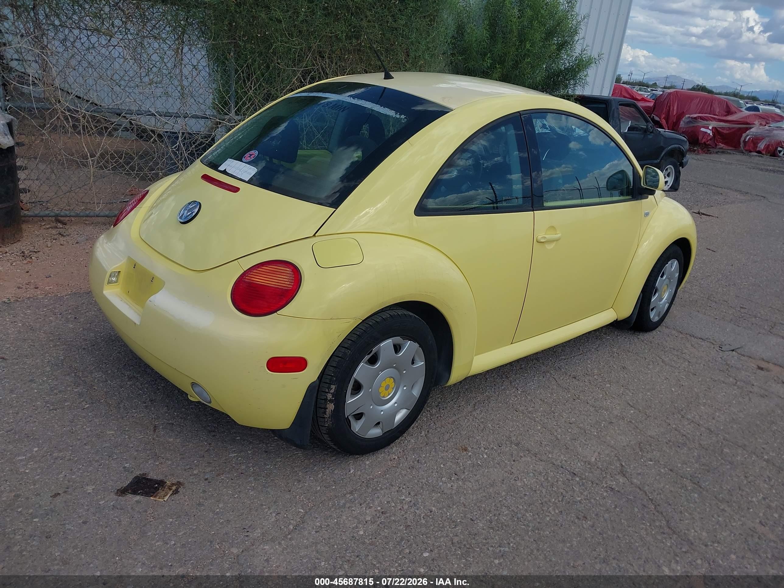 2000 Volkswagen New Beetle Gls Tdi Yellow vin: 3VWCF21C2YM432076