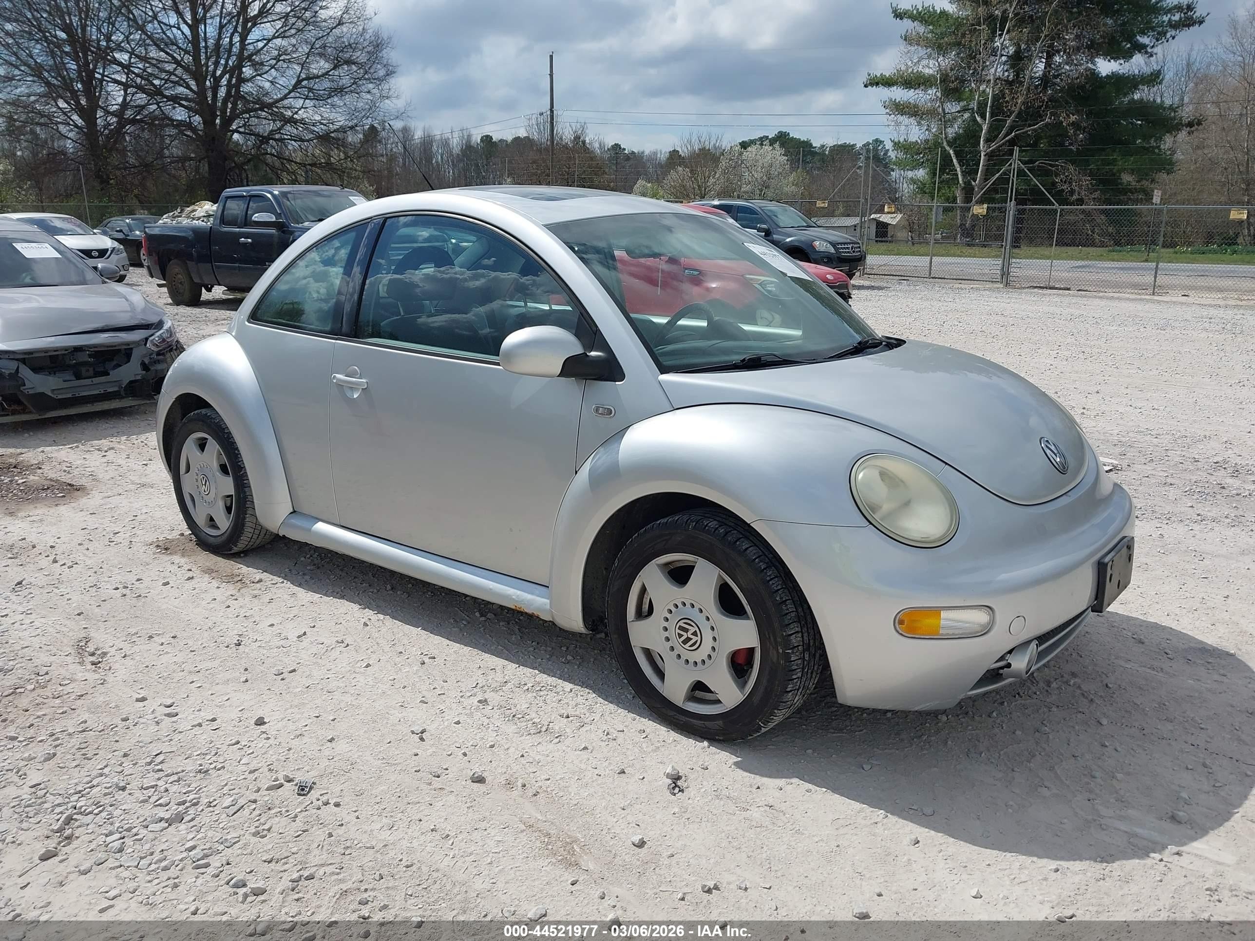 2001 Volkswagen New Beetle Gls Silver vin: 3VWCK21C01M434443