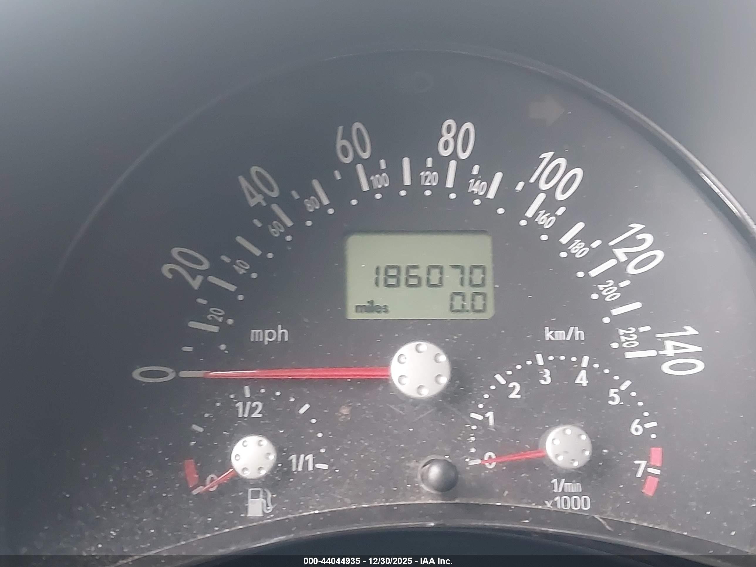 2001 Volkswagen New Beetle Gls Серебряный vin: 3VWCK21C01M435706