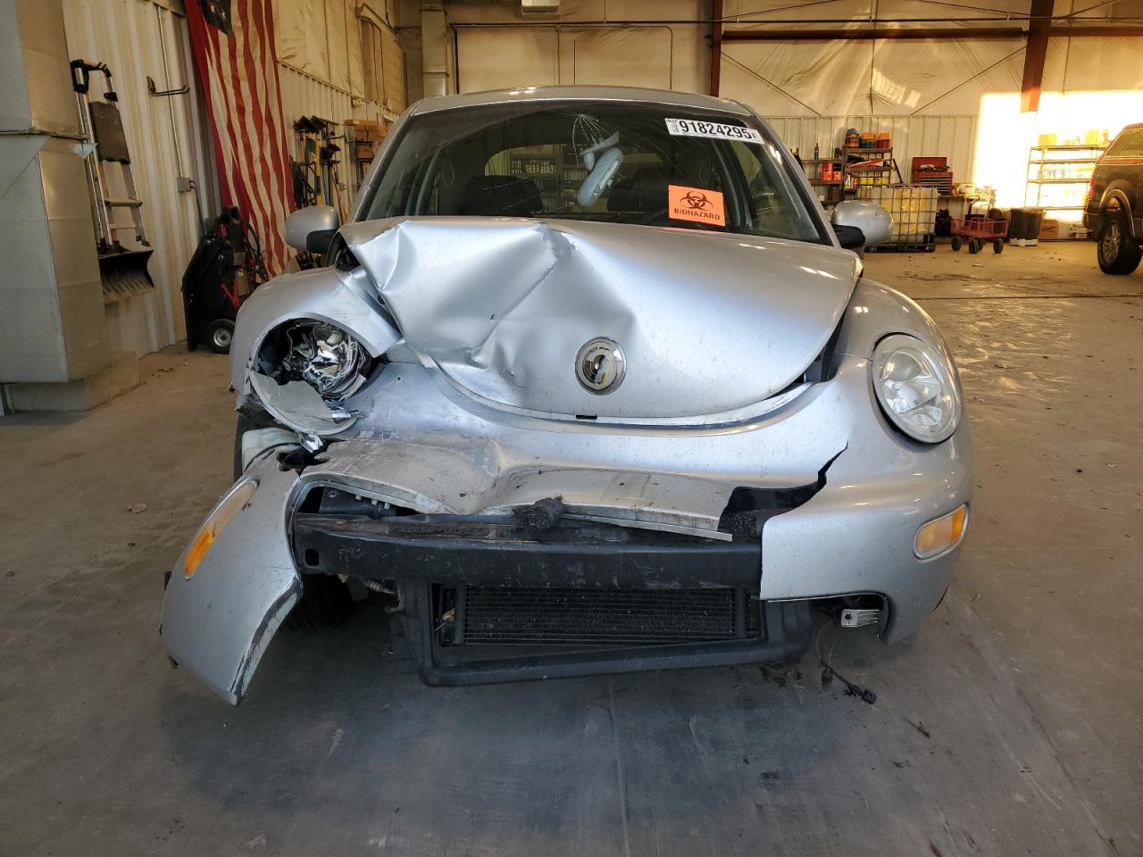 2003 Volkswagen New Beetle Gls Серебряный vin: 3VWCK21C03M444490