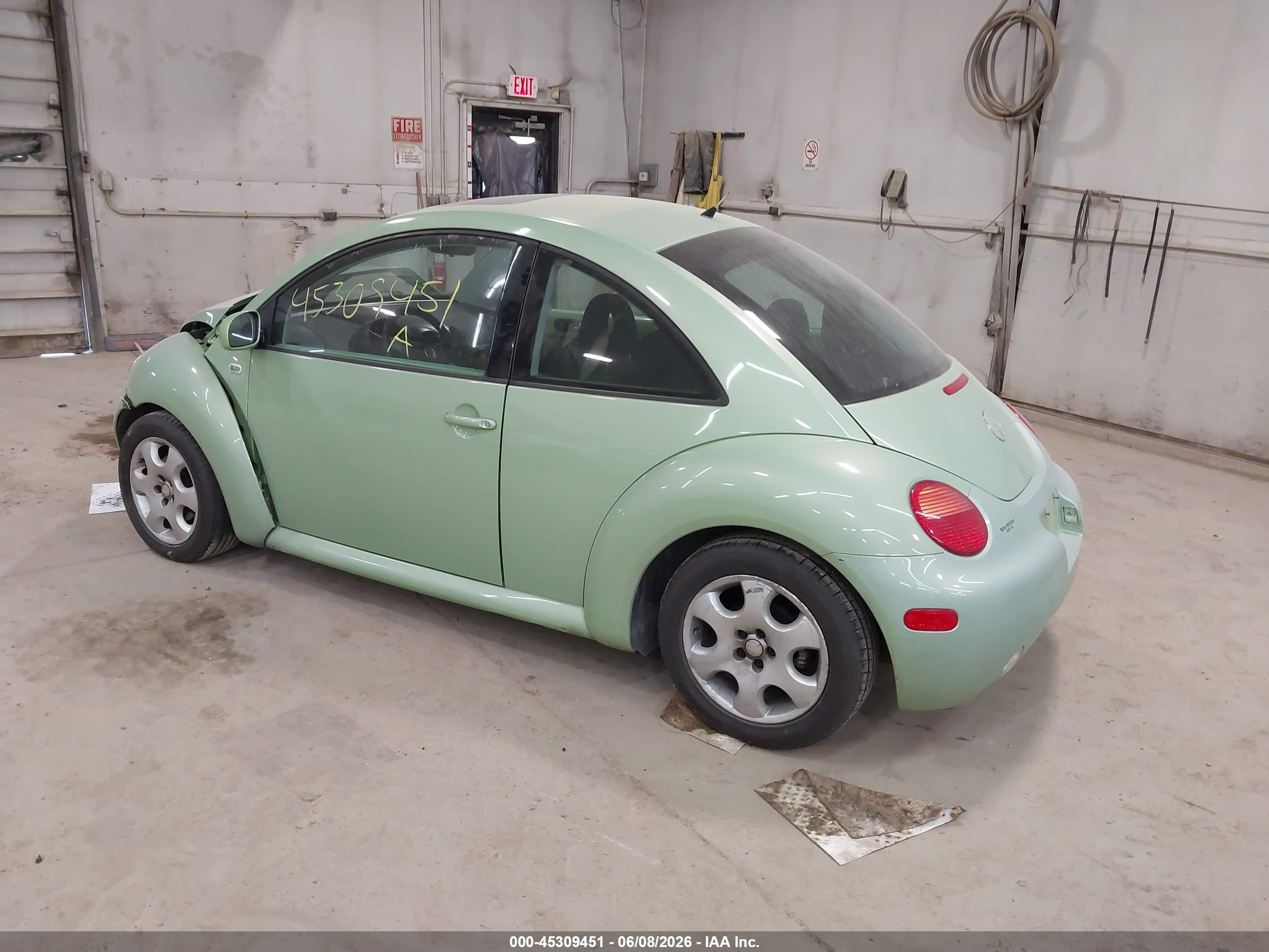 2002 Volkswagen New Beetle Gls Green vin: 3VWCK21C22M426443