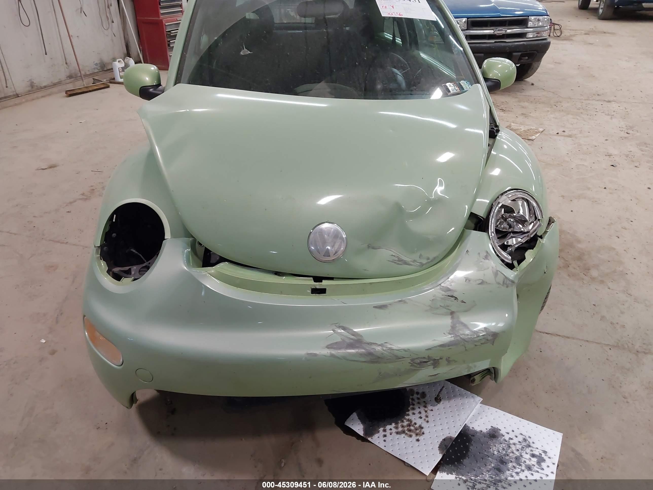 2002 Volkswagen New Beetle Gls Green vin: 3VWCK21C22M426443