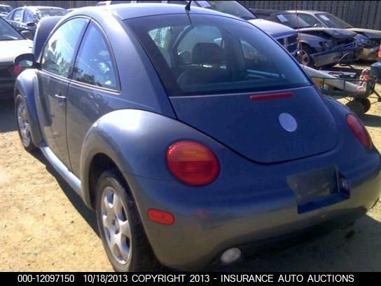 2003 Volkswagen New Beetle Gls 2.0l vin: 3VWCK21C43M409418
