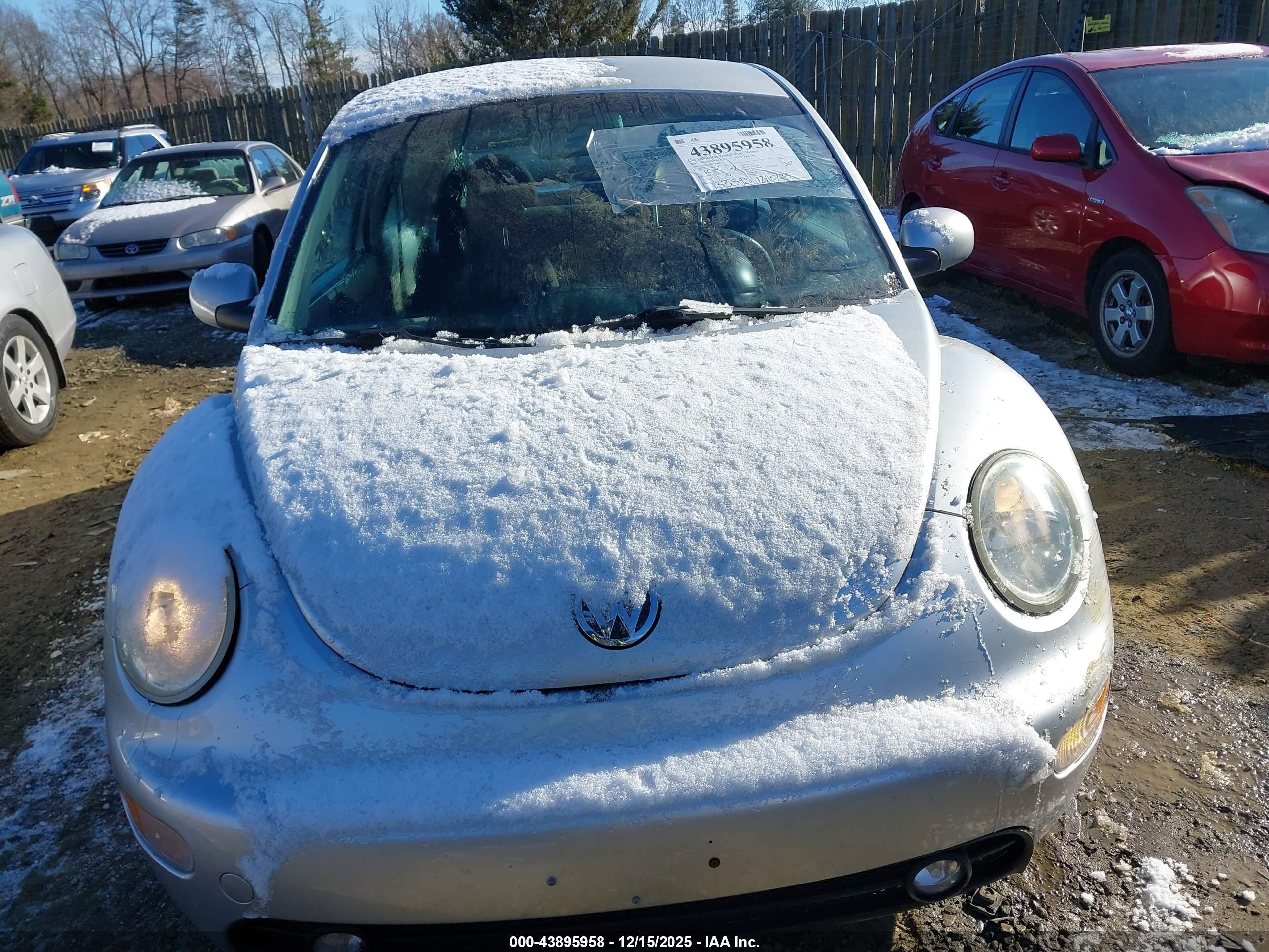 2001 Volkswagen New Beetle Gls Silver vin: 3VWCK21C71M445472