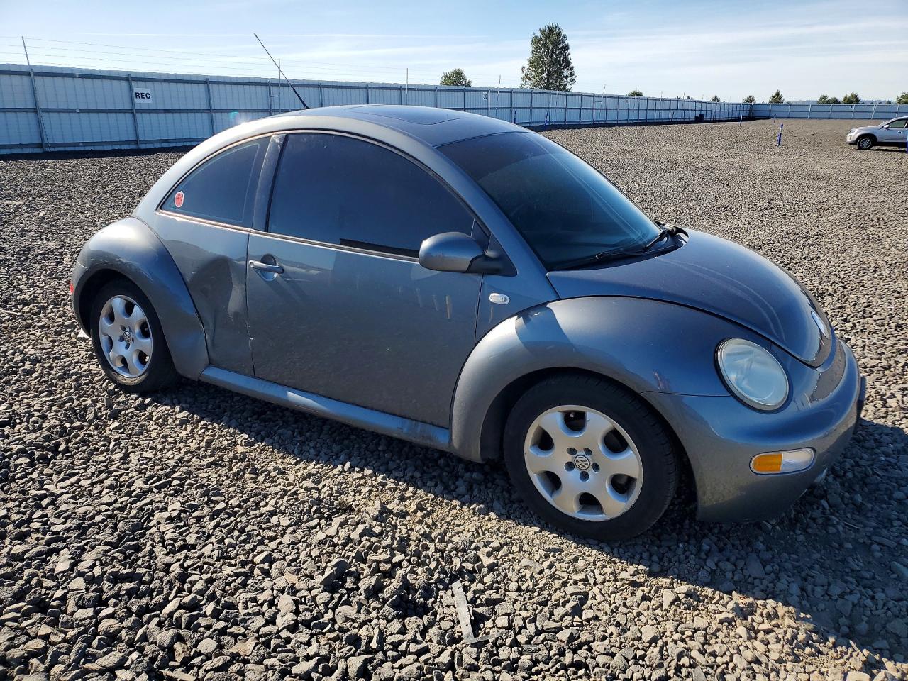 2003 Volkswagen New Beetle Gls Silver vin: 3VWCK21C73M422227