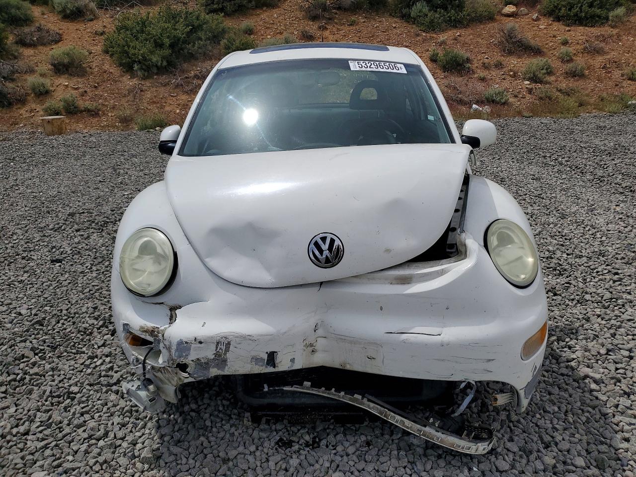 2001 Volkswagen New Beetle Gls White vin: 3VWCK21C81M464273