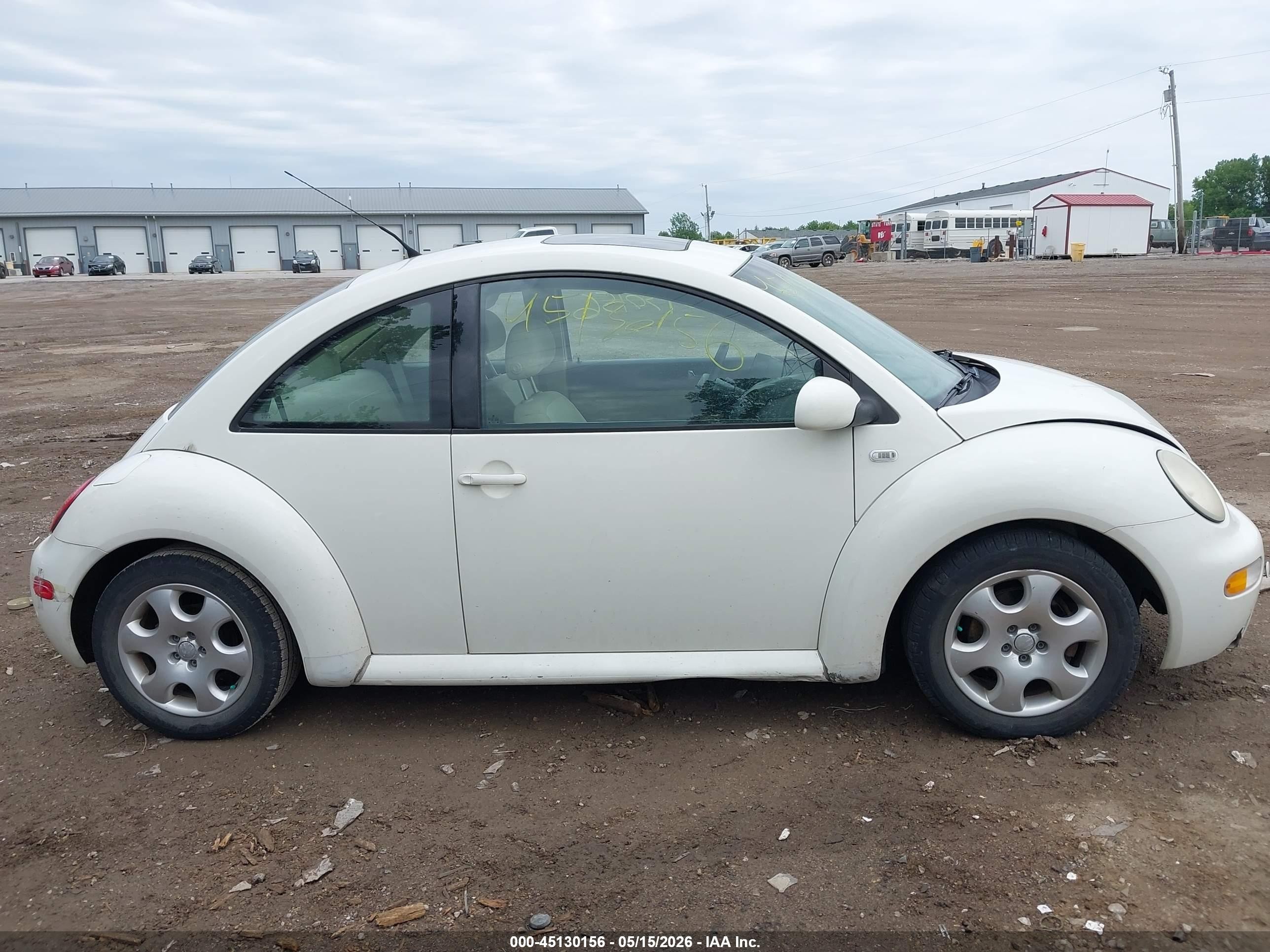 2003 Volkswagen New Beetle Gls 2.0l White vin: 3VWCK21C83M404108