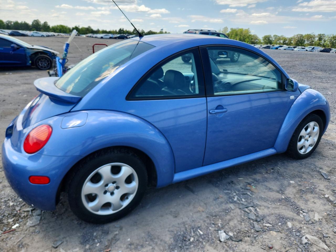 2002 Volkswagen New Beetle Gls Blue vin: 3VWCK21CX2M455561