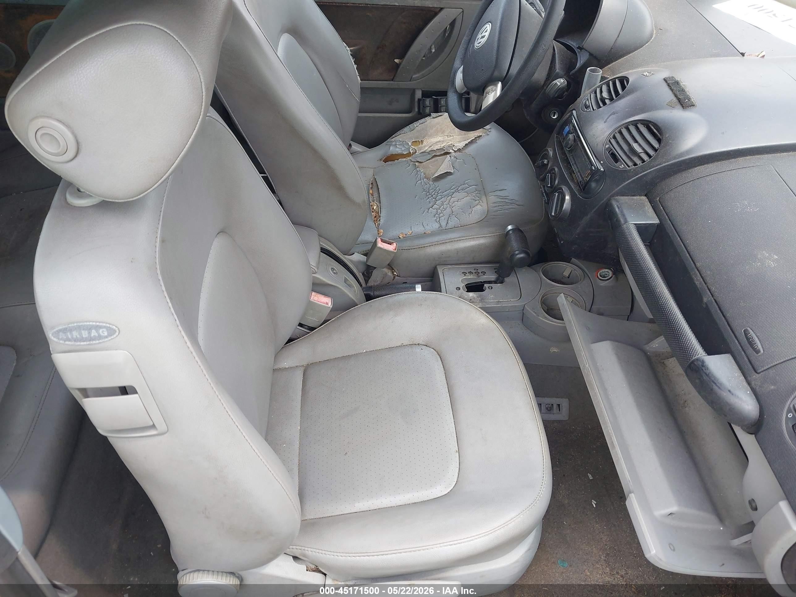 2003 Volkswagen New Beetle Gls Silver vin: 3VWCK21Y13M304864