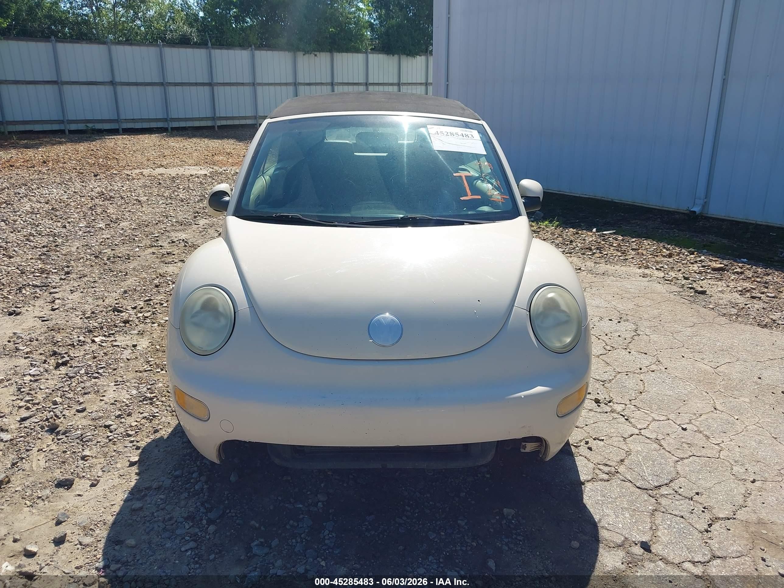 2003 Volkswagen New Beetle Gls Cream vin: 3VWCK21Y13M315007