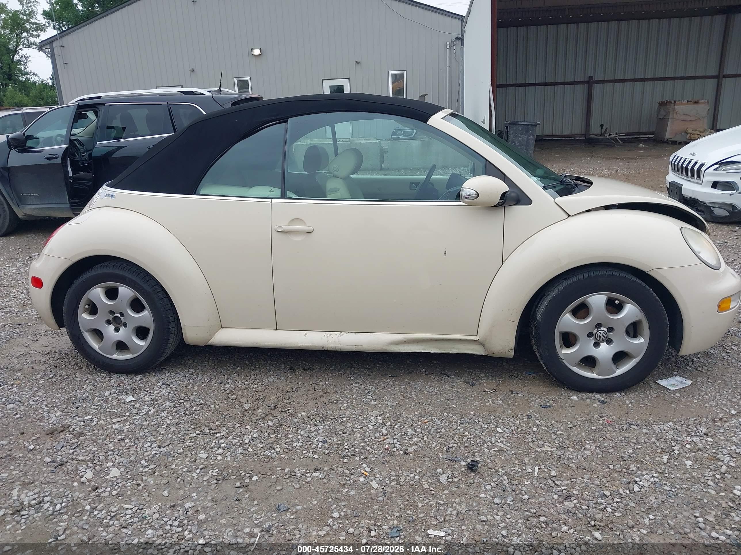 2003 Volkswagen New Beetle Gls Cream vin: 3VWCK21Y23M313587