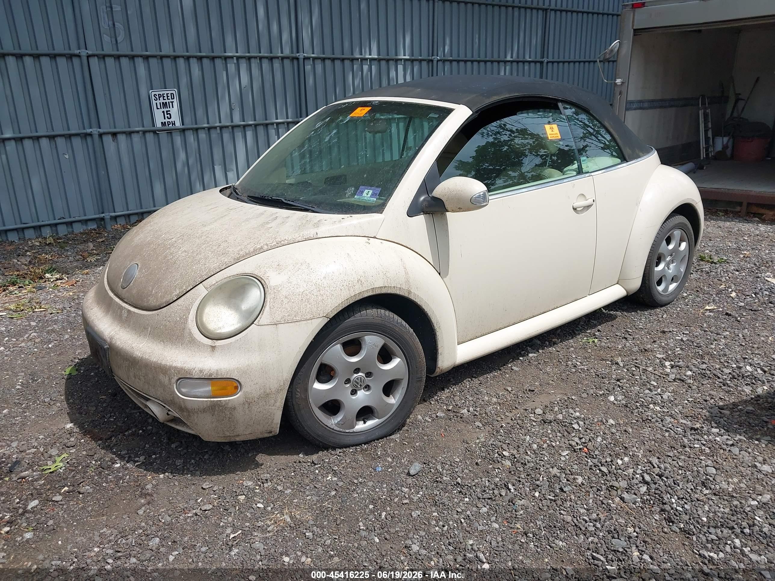 2003 Volkswagen New Beetle Gls Cream vin: 3VWCK21Y23M313721