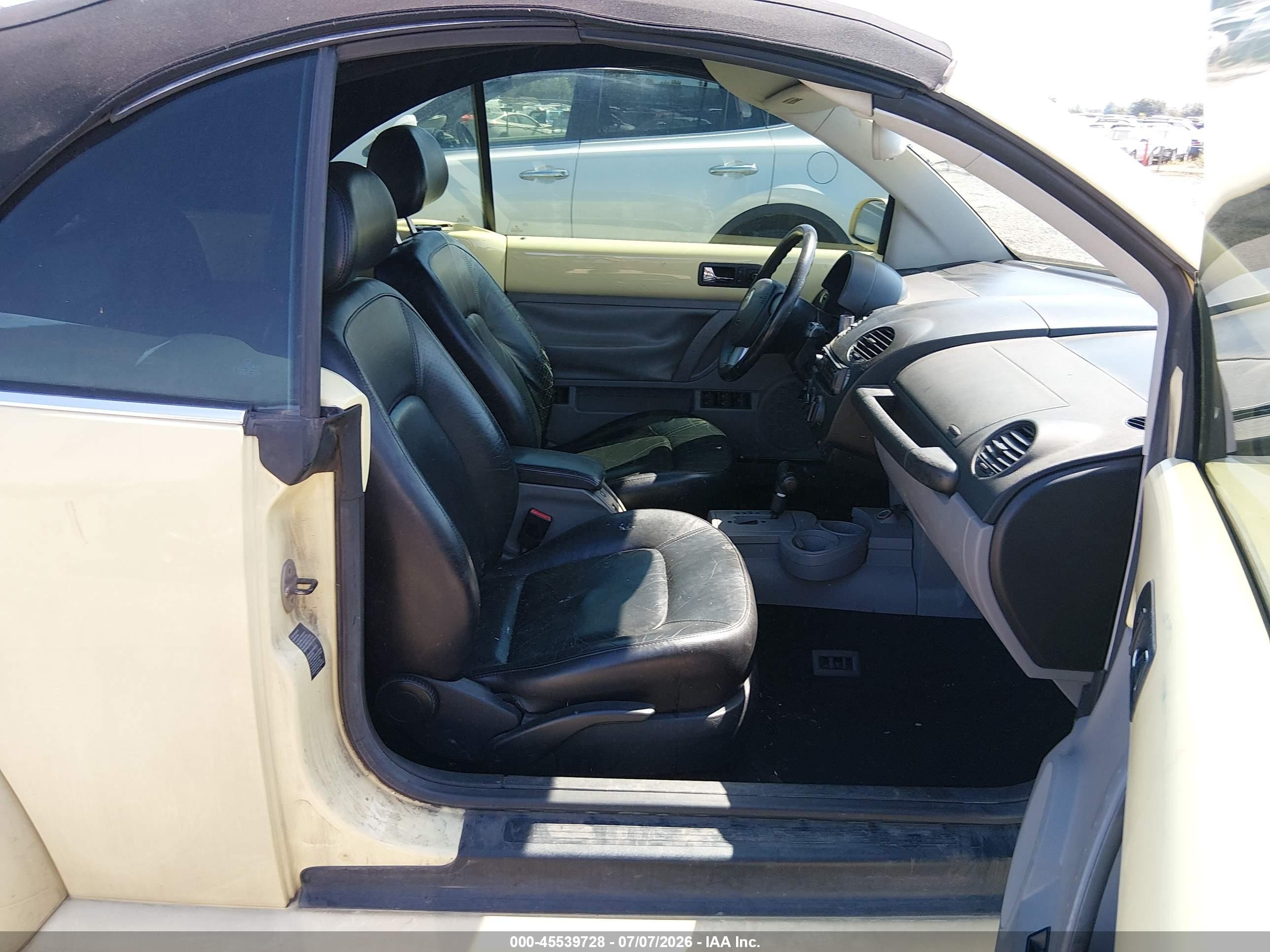 2003 Volkswagen New Beetle Gls Yellow vin: 3VWCK21Y63M301040