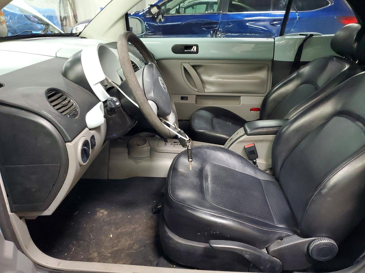 2003 Volkswagen New Beetle Gls Blue vin: 3VWCK21Y63M330442