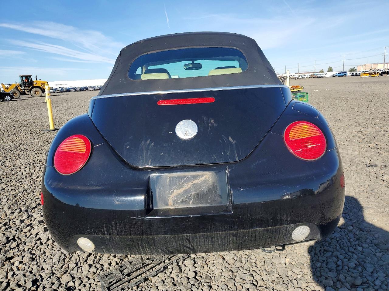 2003 Volkswagen New Beetle Gls Black vin: 3VWCK21YX3M317841