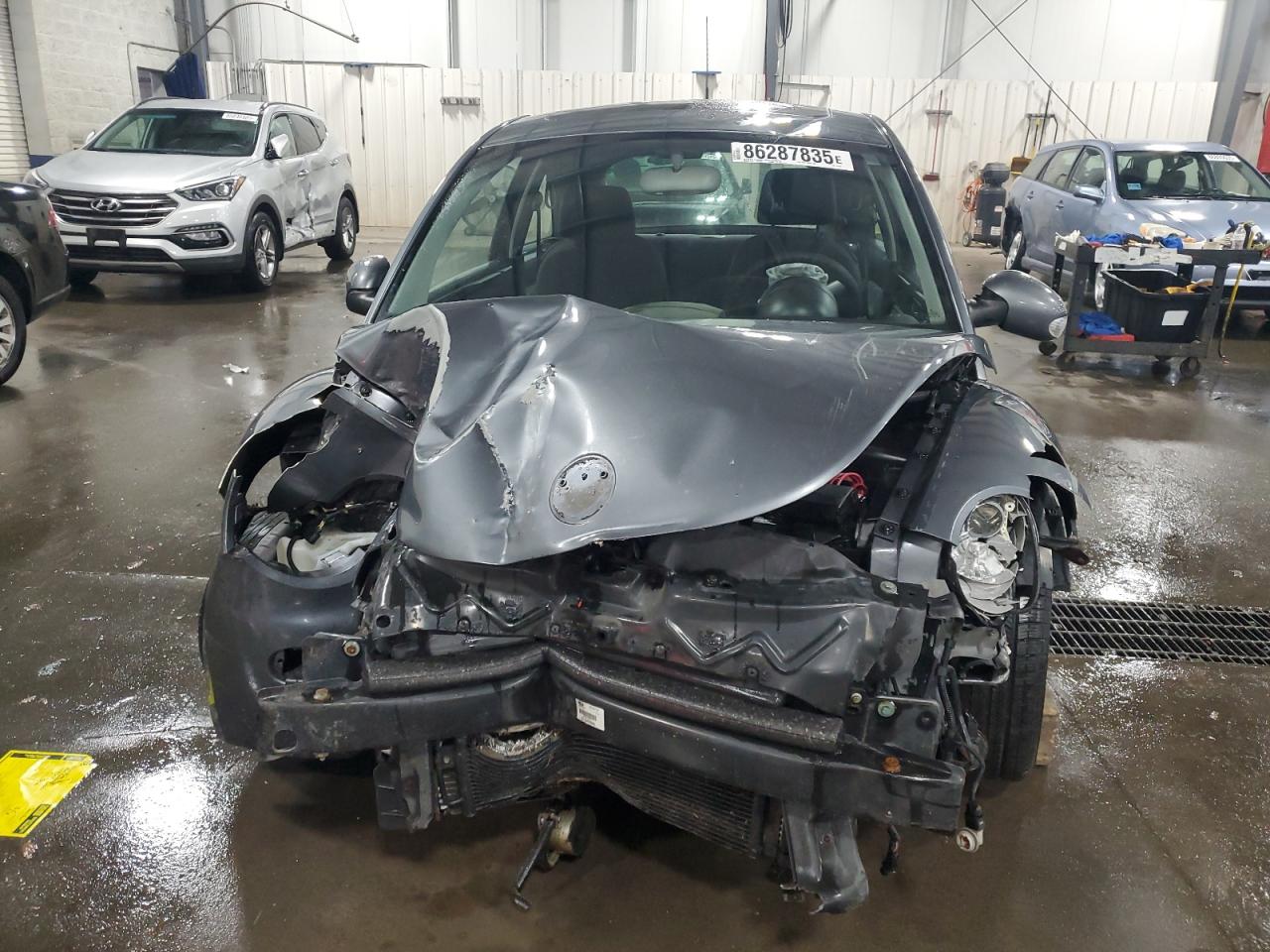2004 Volkswagen New Beetle Gls Gray vin: 3VWCK31C04M417314