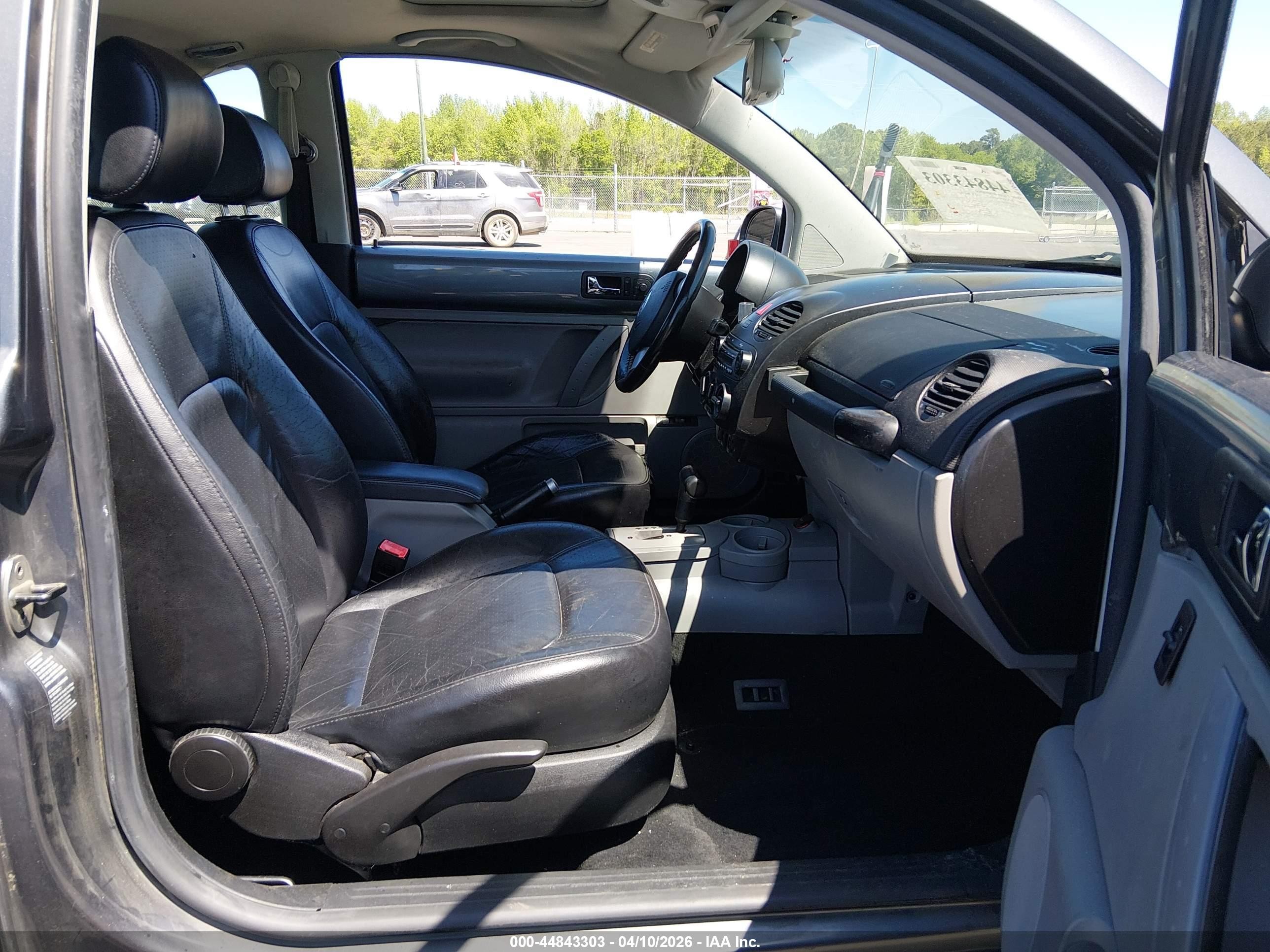2005 Volkswagen New Beetle Gls Light Blue vin: 3VWCK31C05M414110
