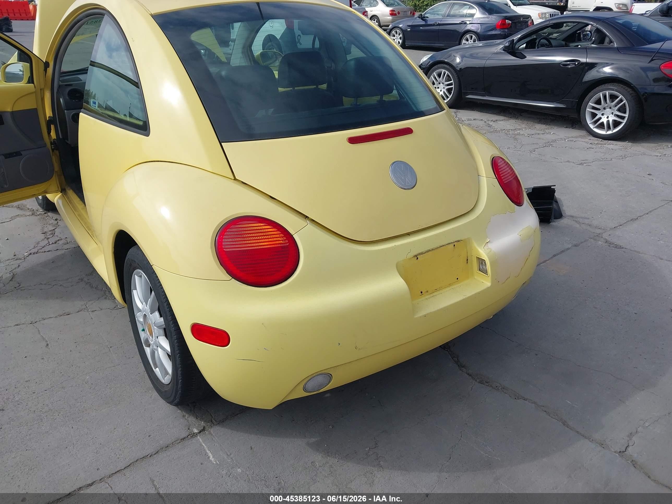 2005 Volkswagen New Beetle Gls Yellow vin: 3VWCK31C45M417429