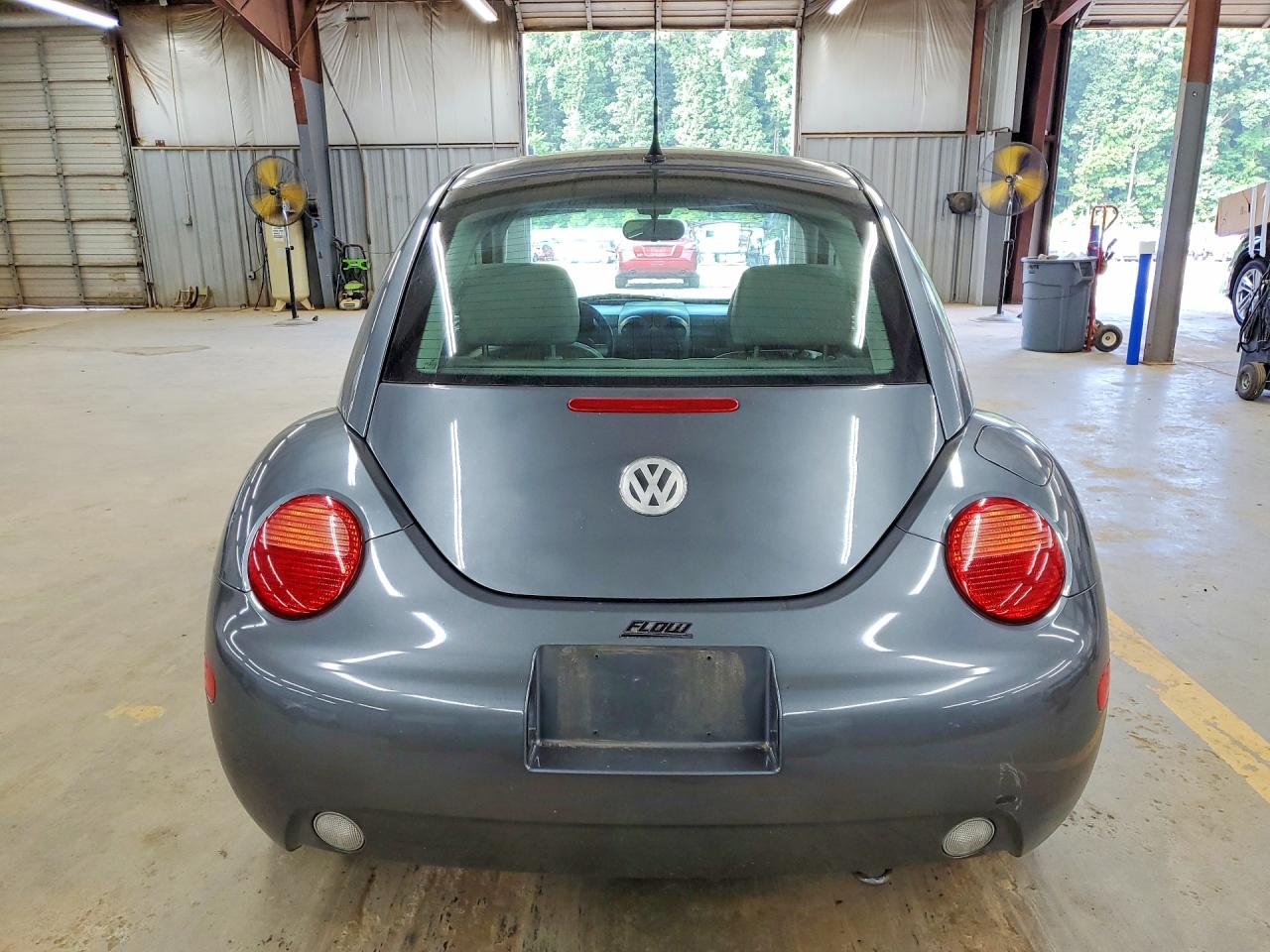 2004 Volkswagen New Beetle Gls Gray vin: 3VWCK31C94M413455
