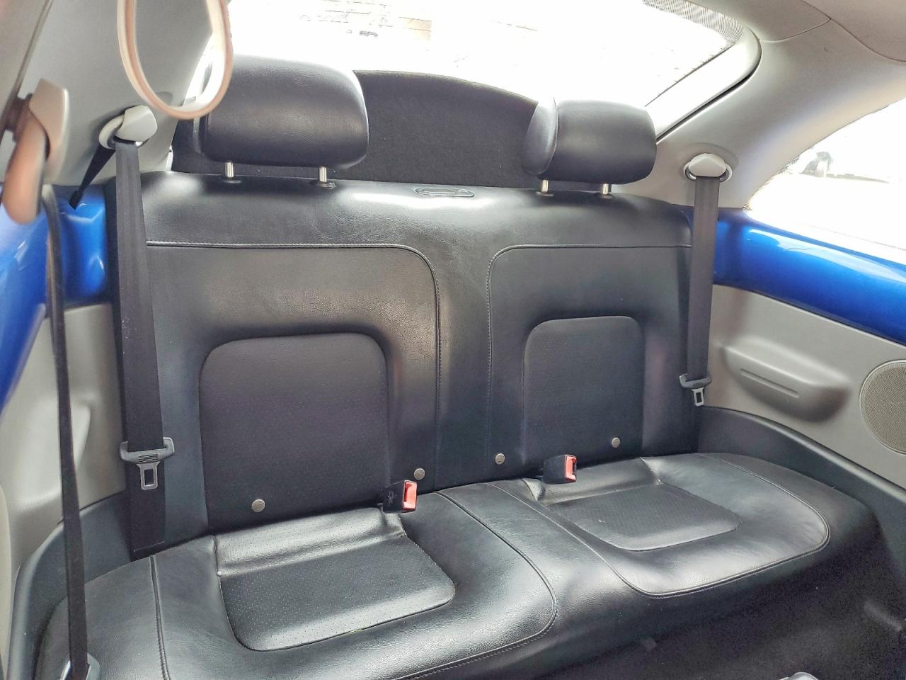 2004 Volkswagen New Beetle Gls Blue vin: 3VWCK31CX4M404439