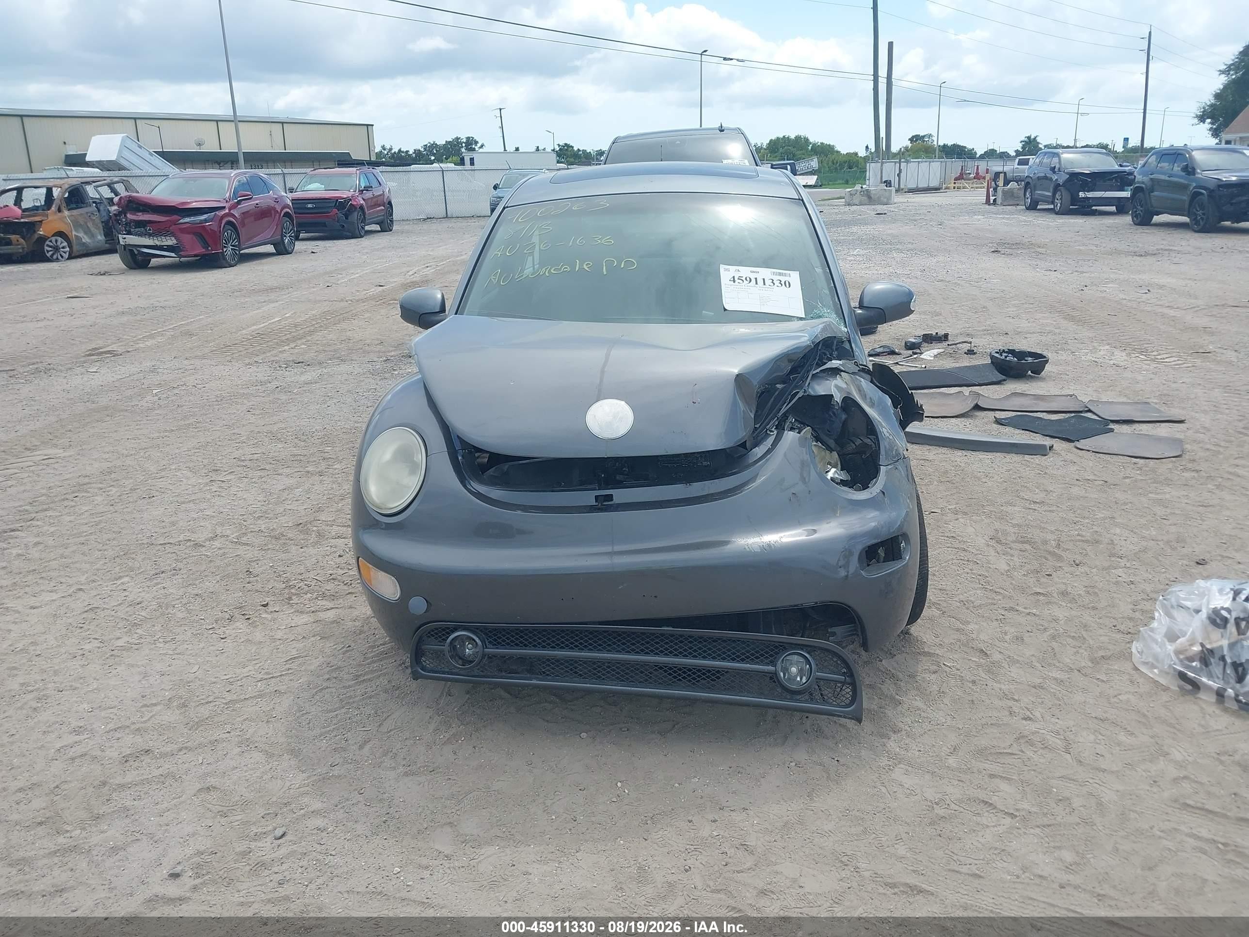 2005 Volkswagen New Beetle Gls Gray vin: 3VWCK31CX5M400263