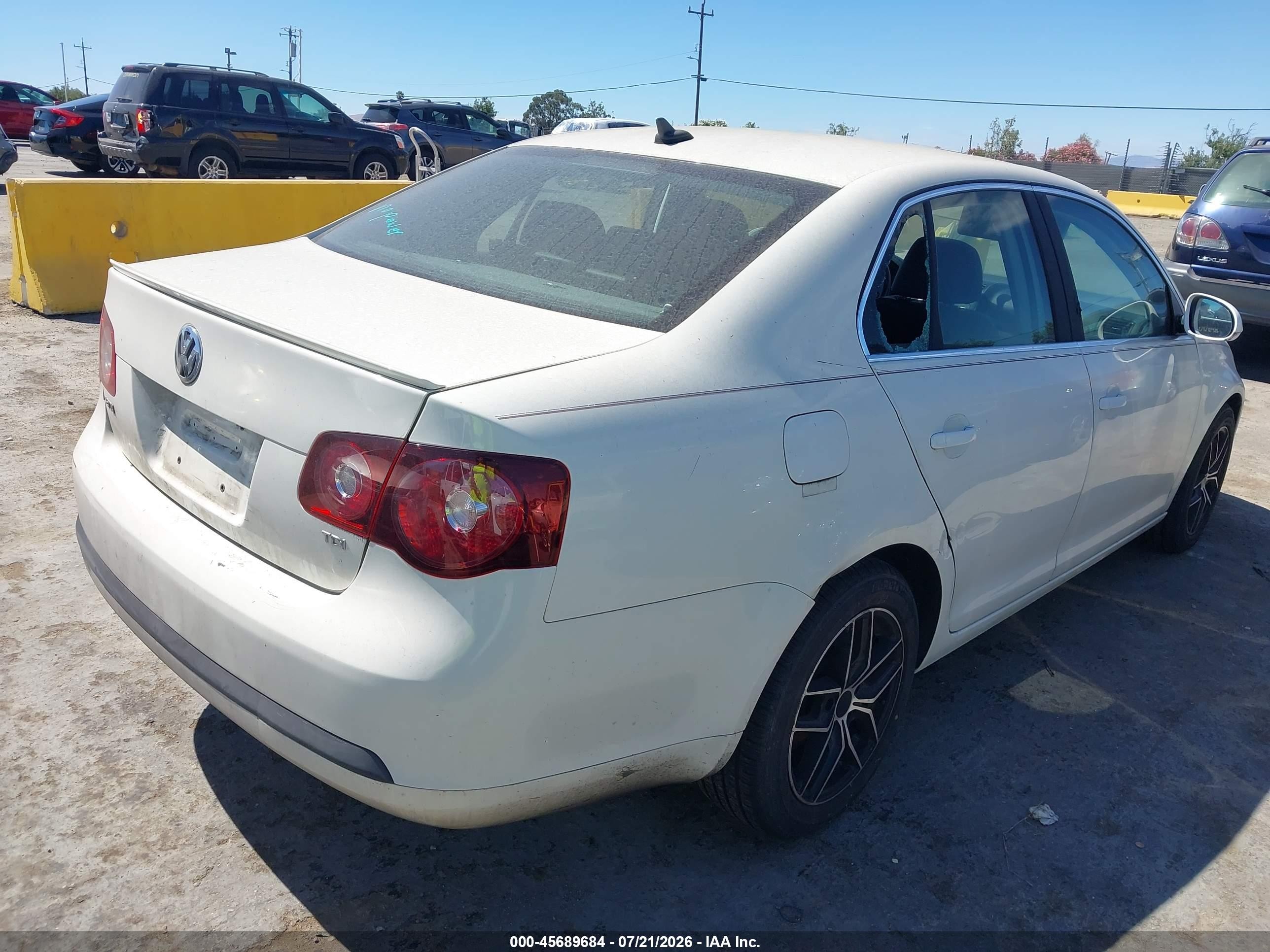 2009 Volkswagen Jetta Tdi Loyal Edition White vin: 3VWCL71K49M001222
