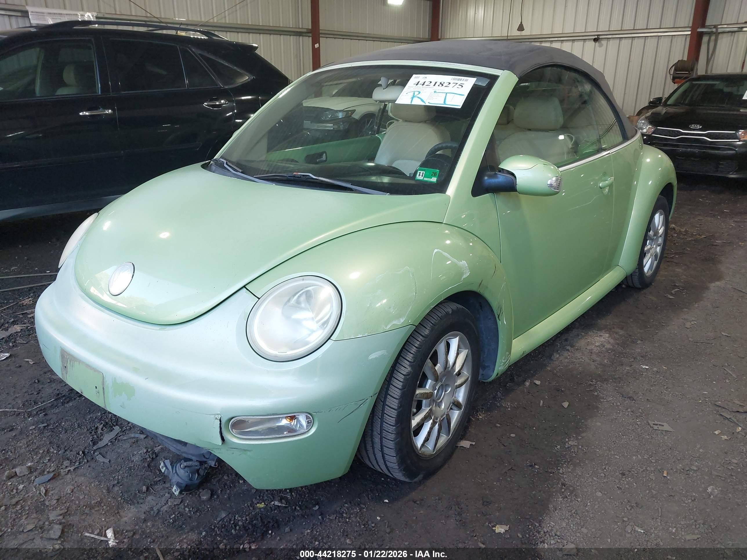 2005 Volkswagen New Beetle Gls Зеленый vin: 3VWCM31Y15M304558