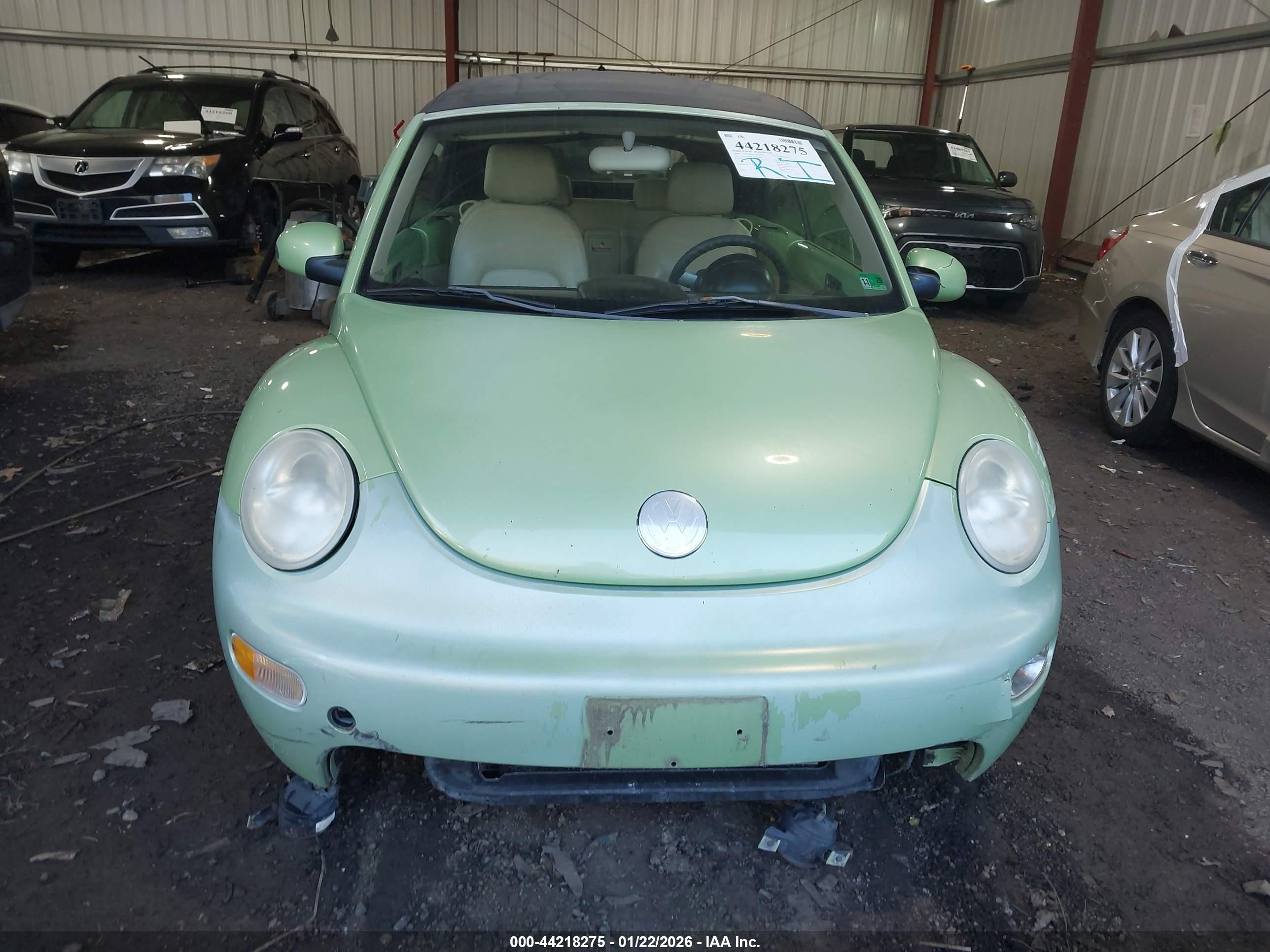 2005 Volkswagen New Beetle Gls Зеленый vin: 3VWCM31Y15M304558