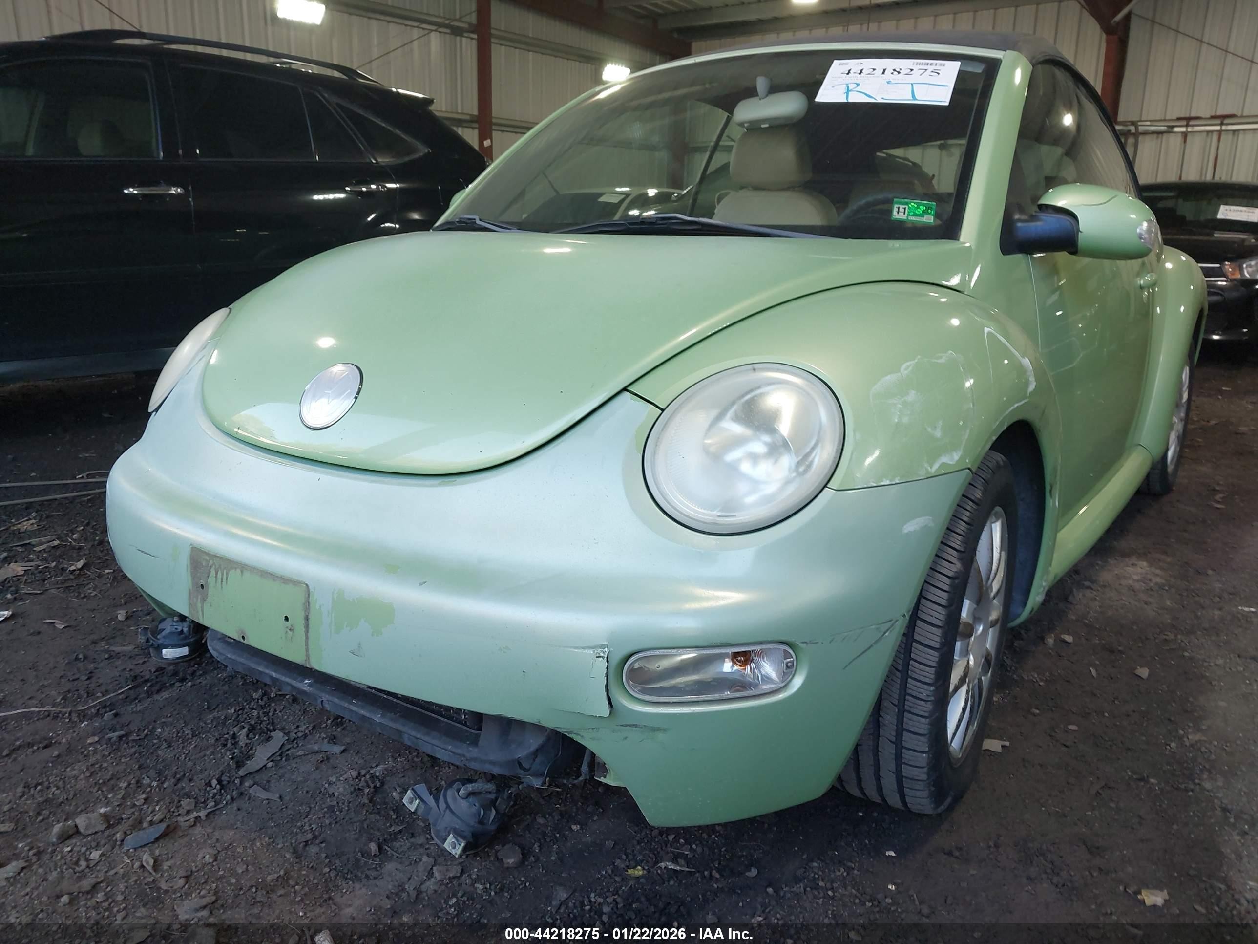 2005 Volkswagen New Beetle Gls Зеленый vin: 3VWCM31Y15M304558