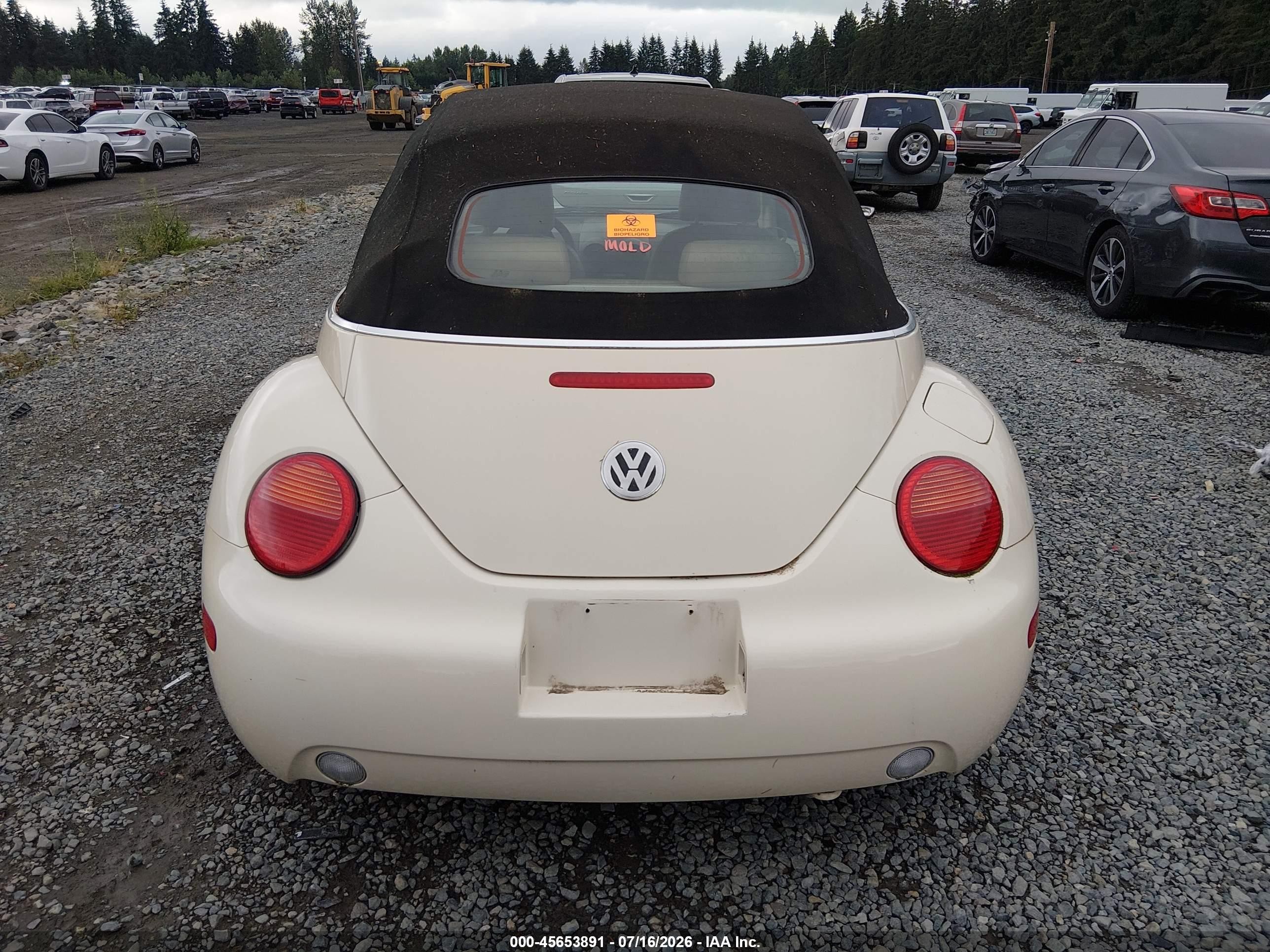 2005 Volkswagen New Beetle Gls Cream vin: 3VWCM31Y25M363537