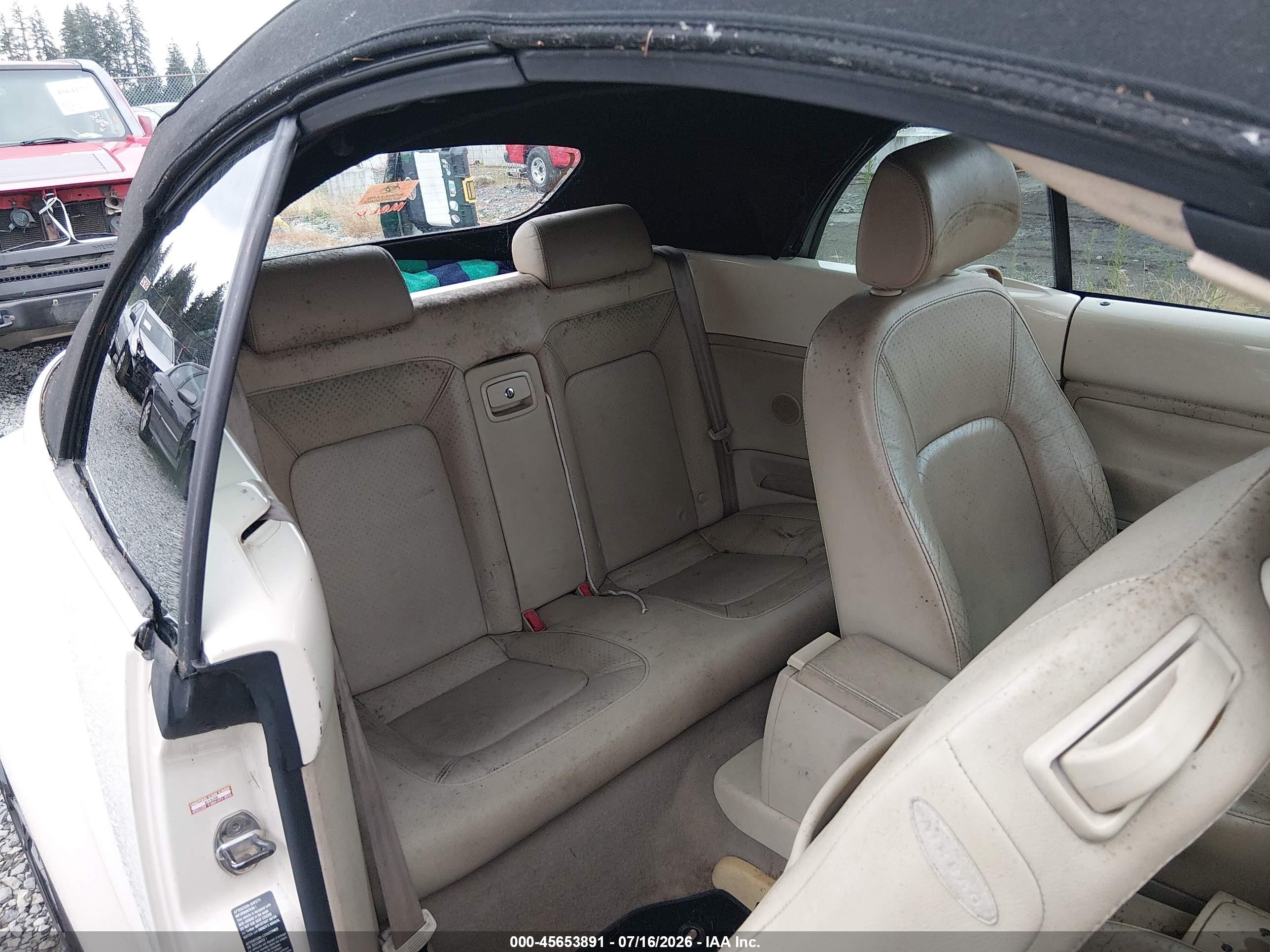 2005 Volkswagen New Beetle Gls Cream vin: 3VWCM31Y25M363537