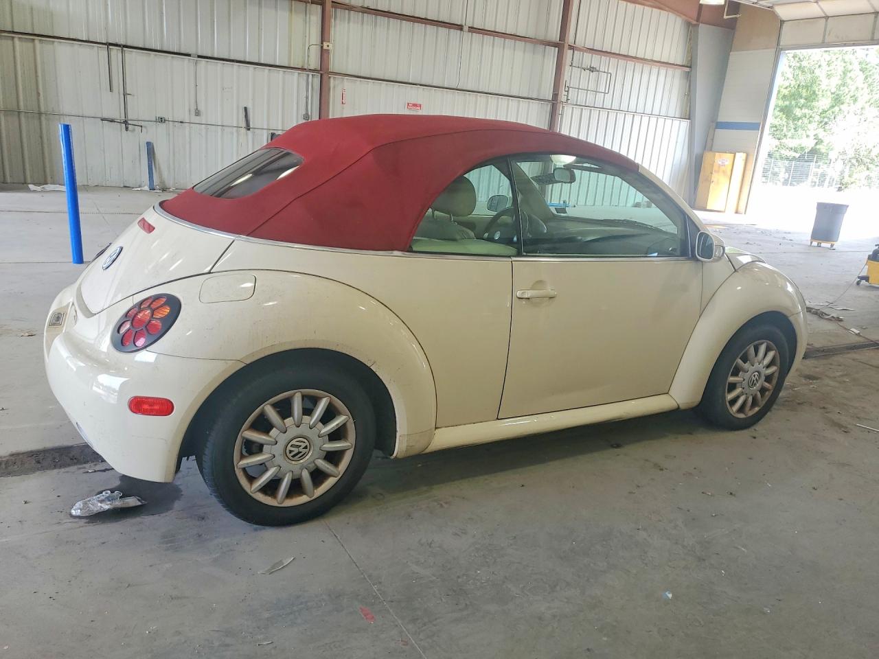 2004 Volkswagen New Beetle Gls Бежевый vin: 3VWCM31Y34M322204