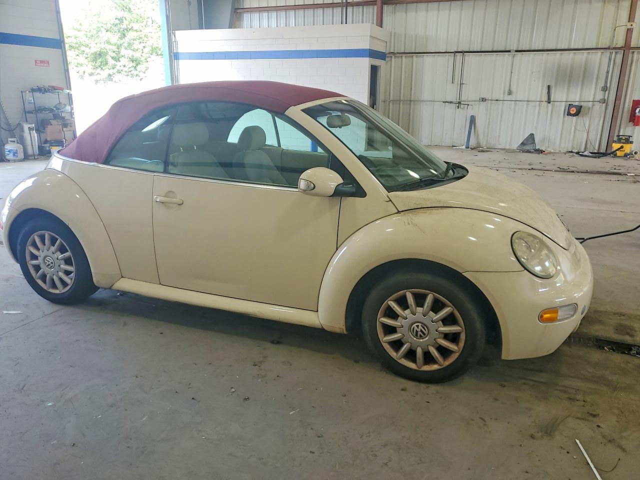 2004 Volkswagen New Beetle Gls Бежевый vin: 3VWCM31Y34M322204