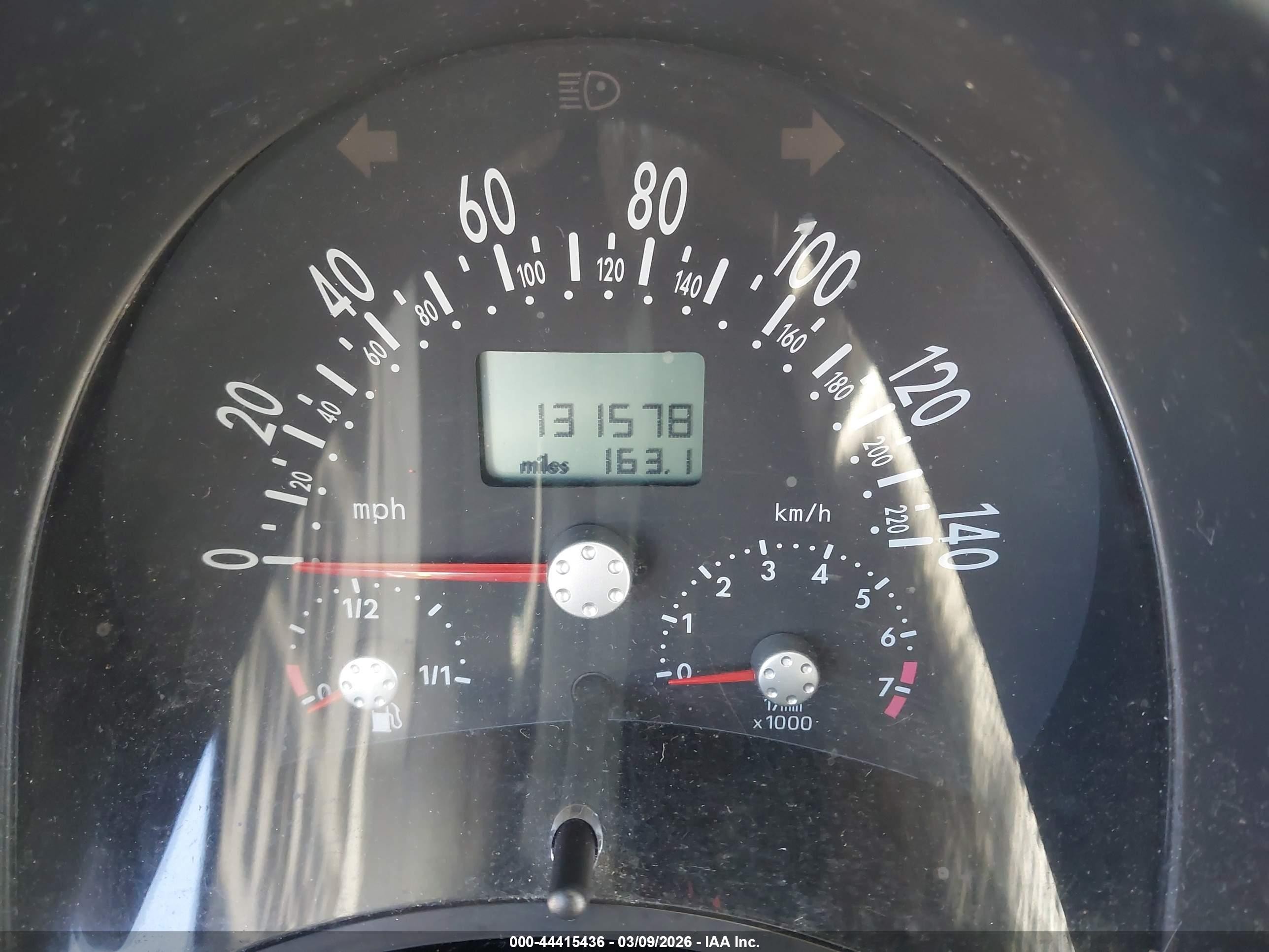 2005 Volkswagen New Beetle Gls Кремовый vin: 3VWCM31Y85M318277