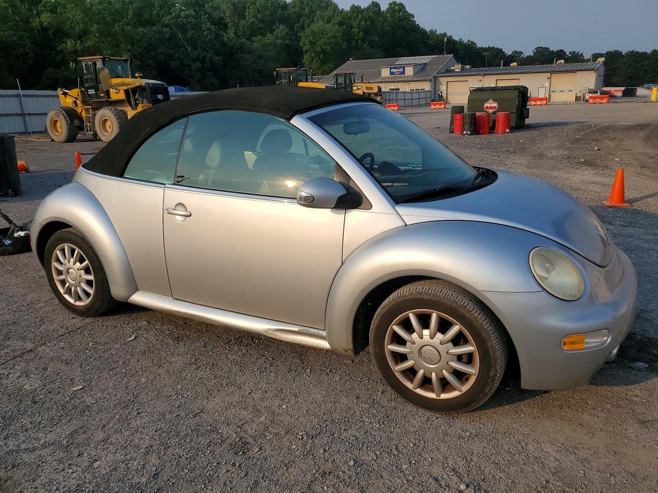 2004 Volkswagen New Beetle Gls Серебряный vin: 3VWCM31Y94M324927